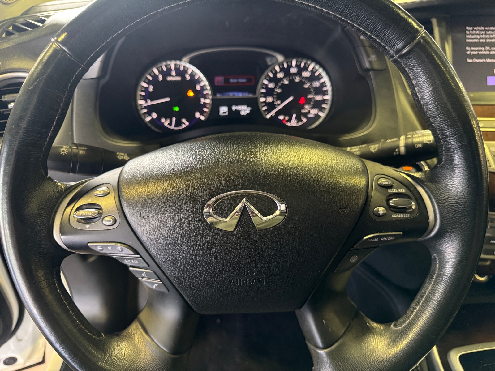 Thumbnail: 2017 INFINITI QX60 - 4