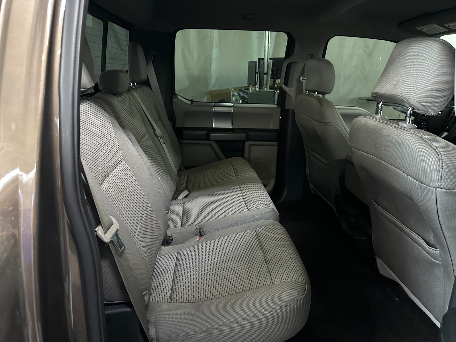Thumbnail: 2015 Ford Econoline - 6