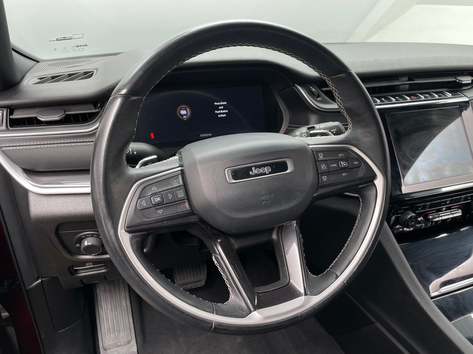 Thumbnail: 2022 Jeep Grand Cherokee - 4