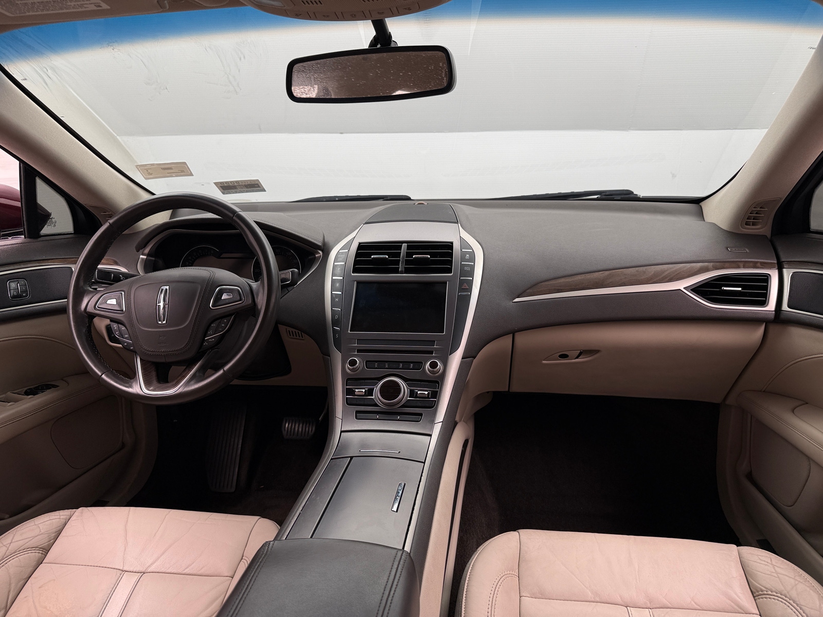 Thumbnail: 2017 Lincoln MKZ - 2