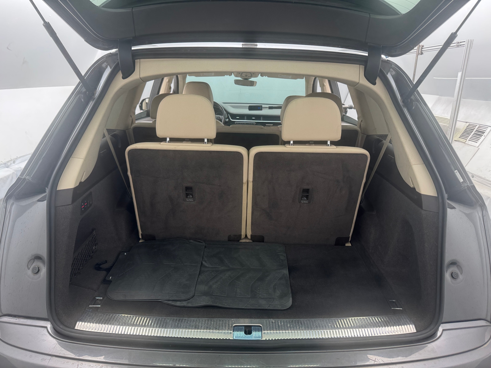 Thumbnail: 2019 Audi Q7 - 6