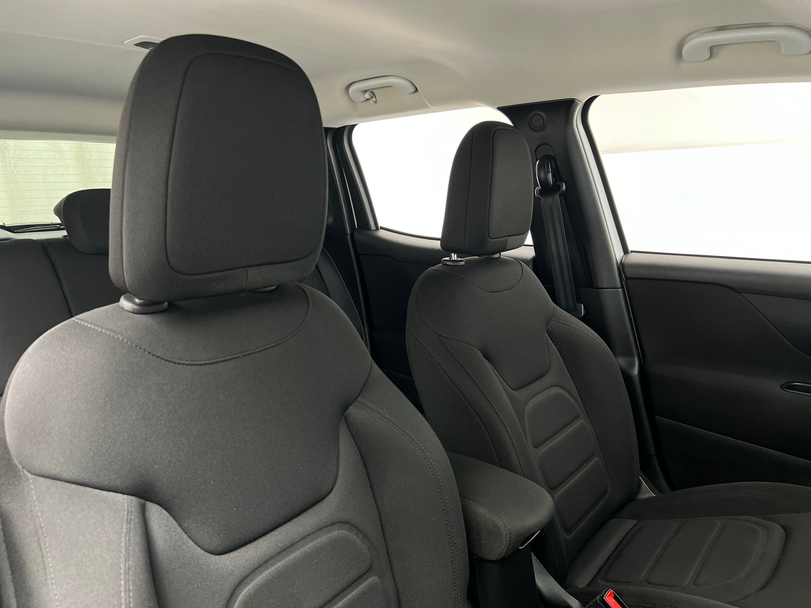 Thumbnail: 2019 Jeep Renegade - 2