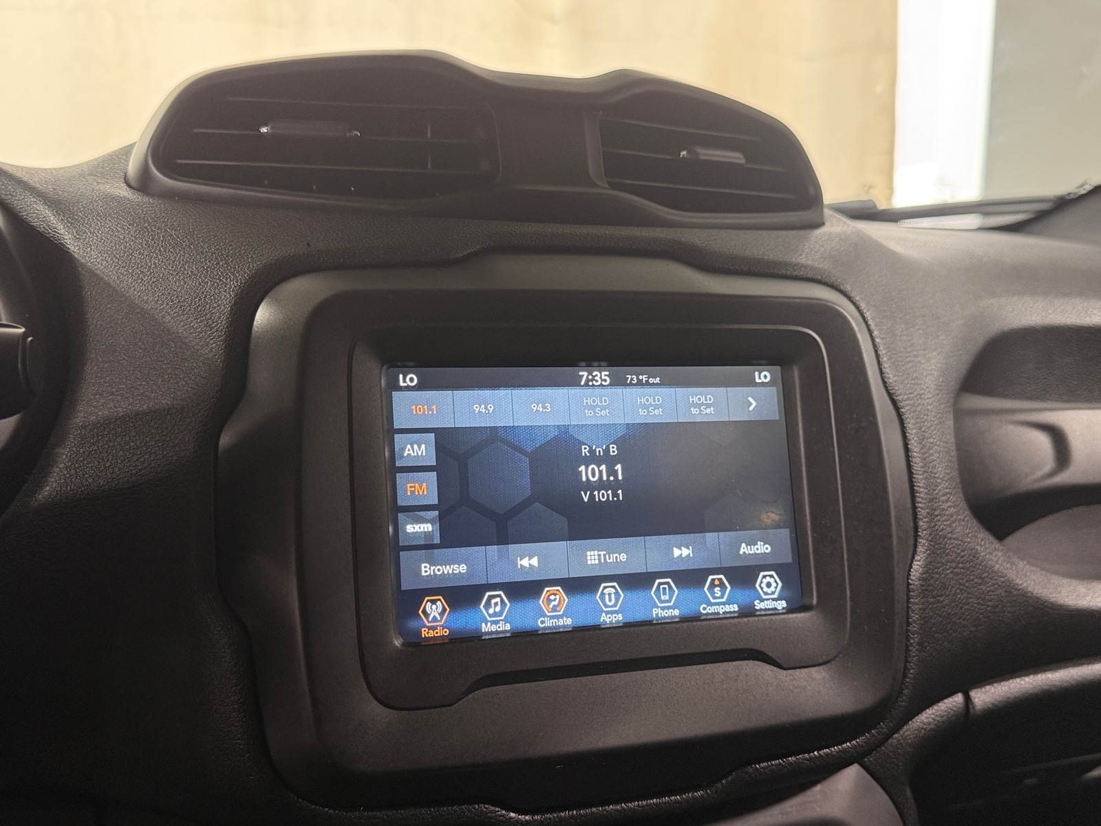 Thumbnail: 2019 Jeep Renegade - 4