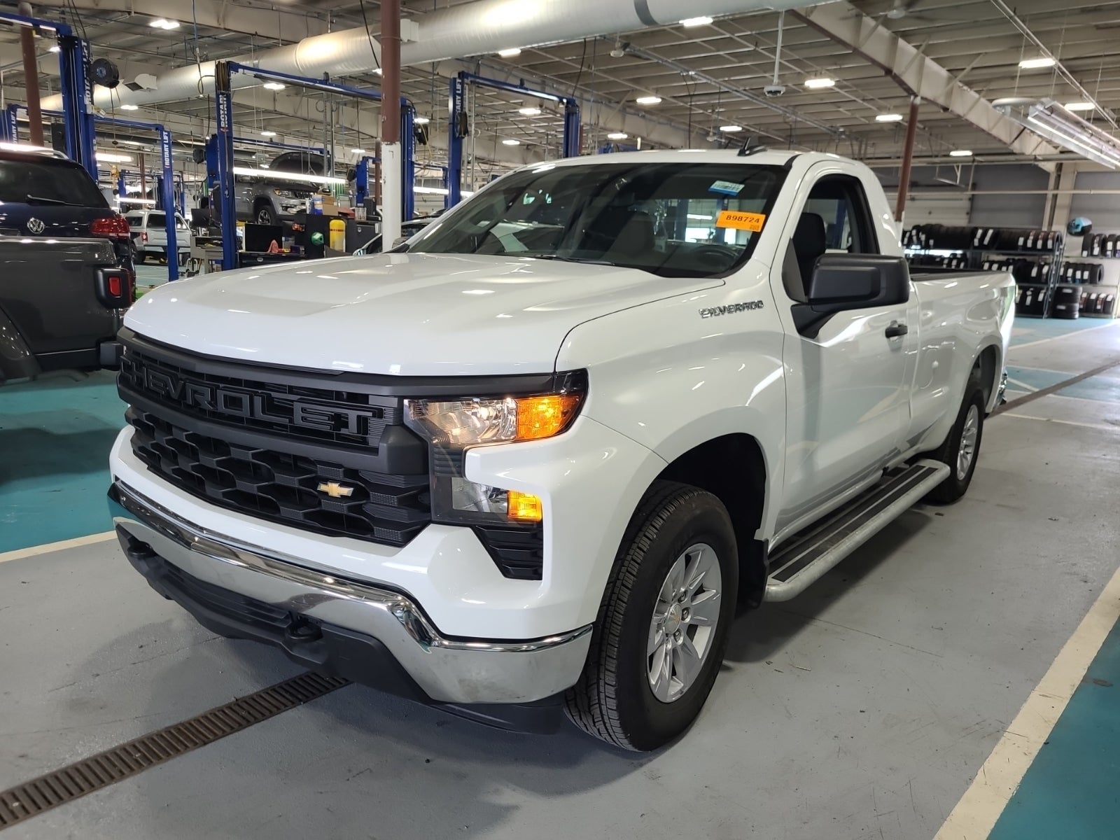2026 Chevrolet Silverado 1500 2WD Reg Cab 140" Work Truck