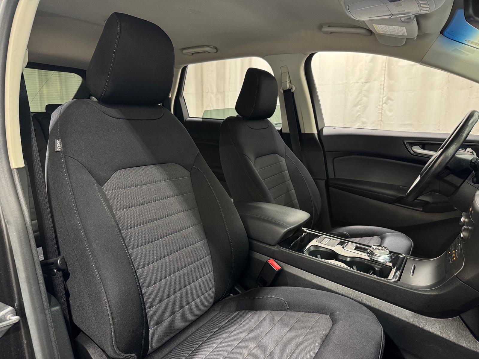 Thumbnail: 2020 Ford Edge - 2