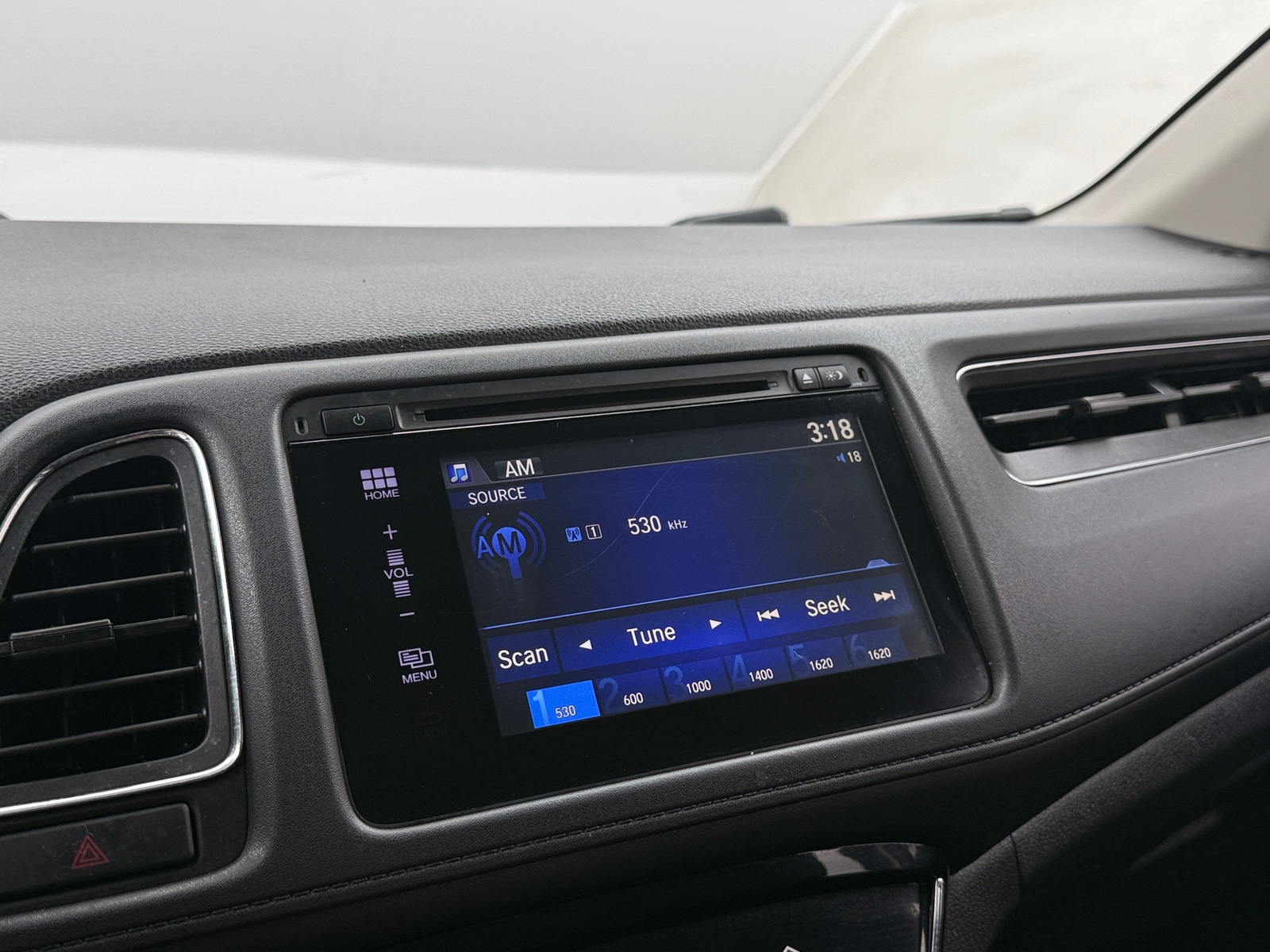 Thumbnail: 2018 Honda HR-V - 4