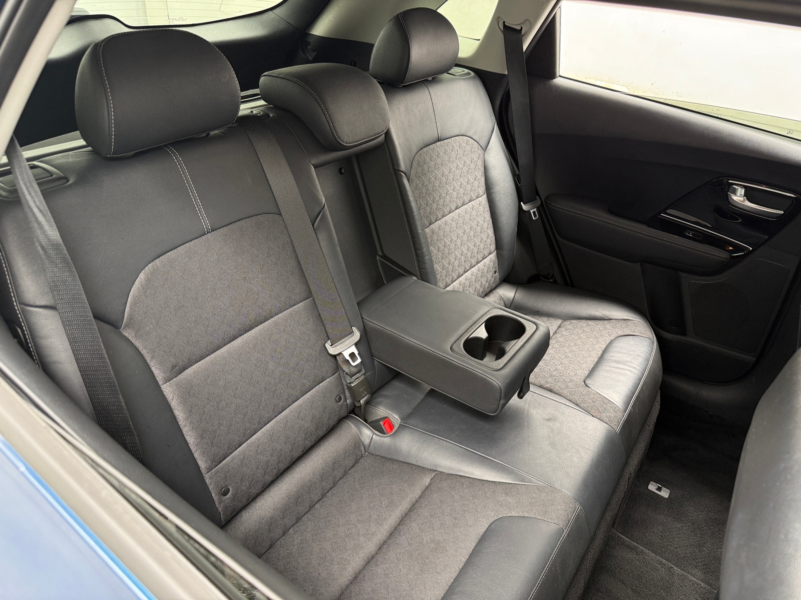 Thumbnail: 2019 Kia Niro - 6
