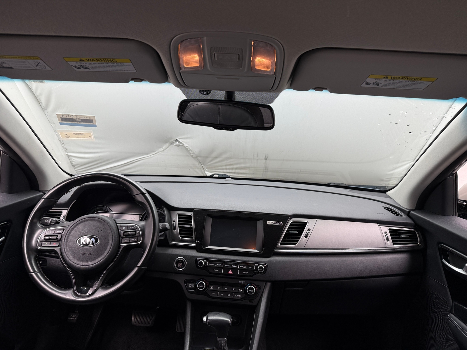 Thumbnail: 2019 Kia Niro - 3