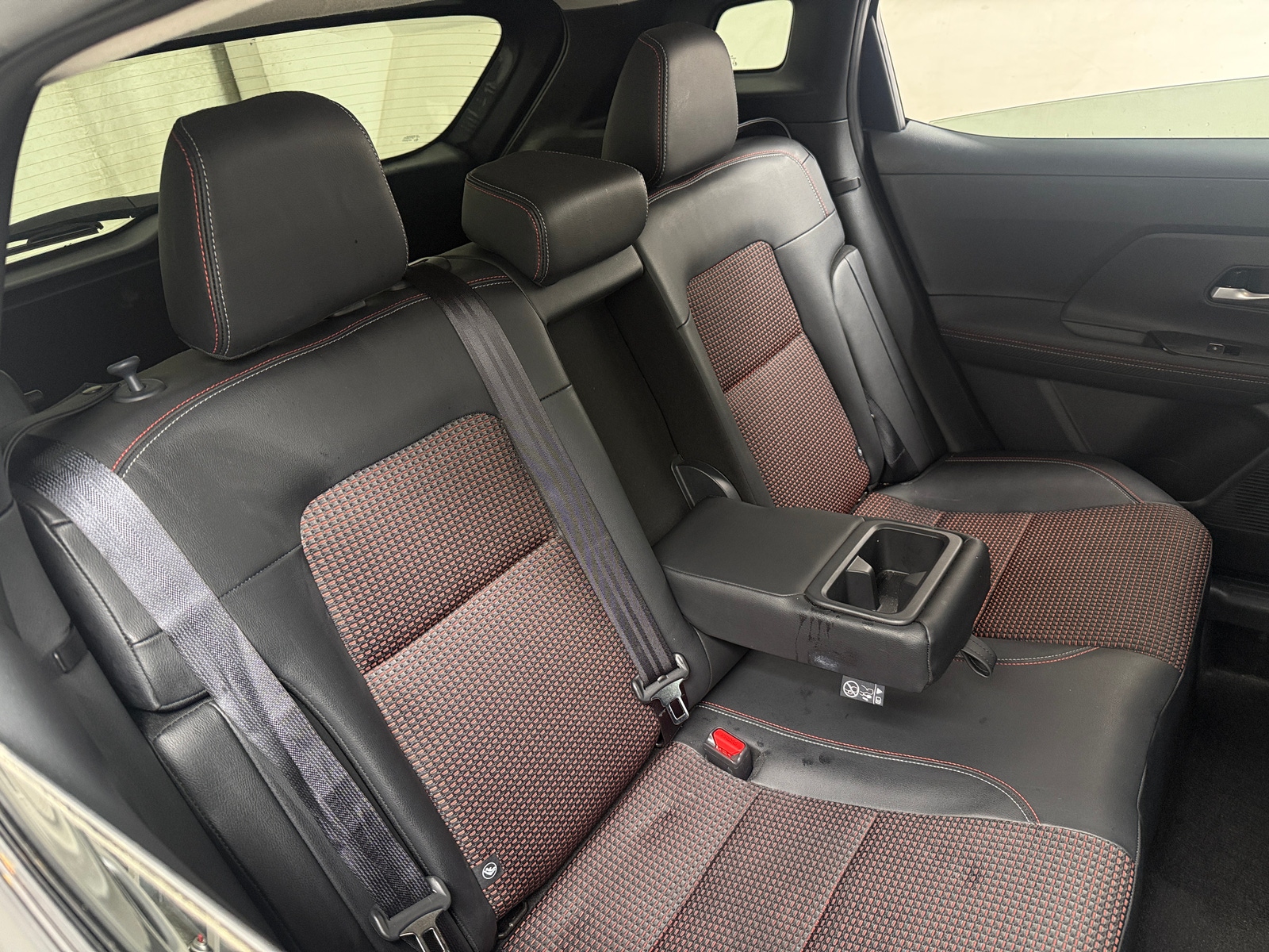 Thumbnail: 2025 Nissan Kicks - 5