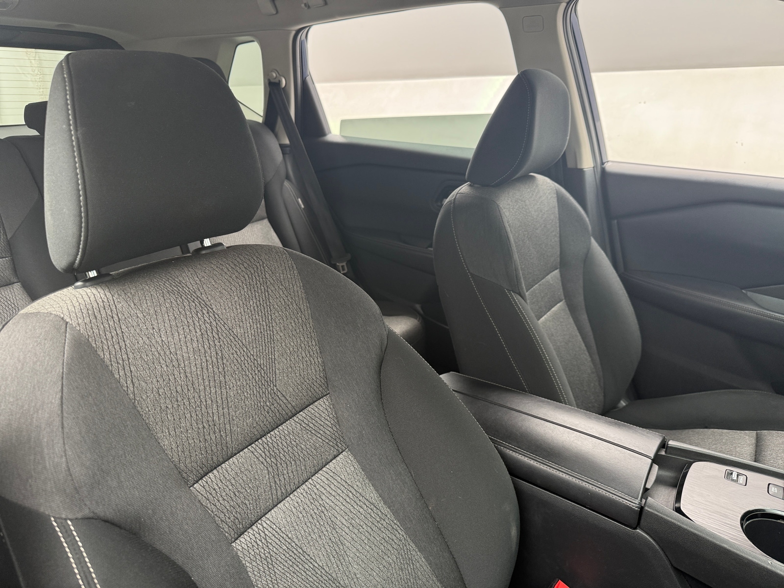 Thumbnail: 2024 Nissan Rogue - 2