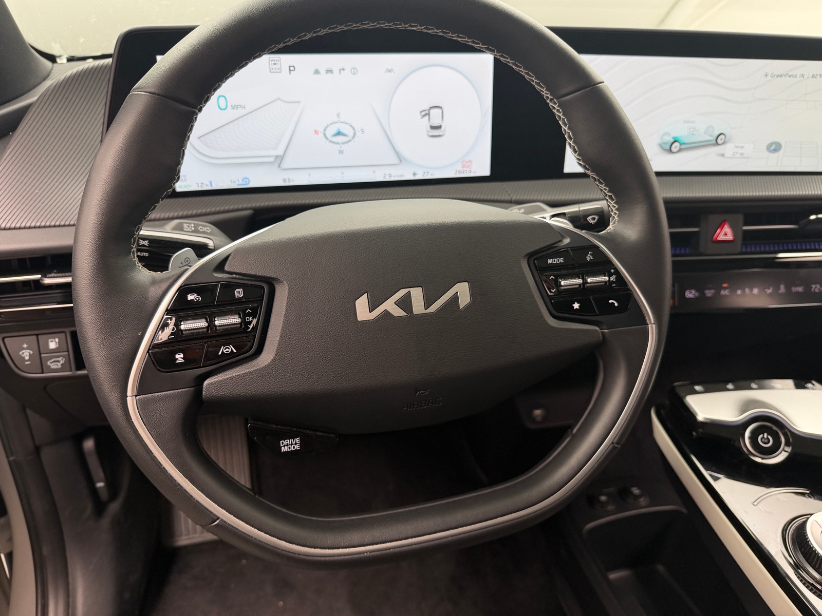 Thumbnail: 2023 Kia EV6 - 4