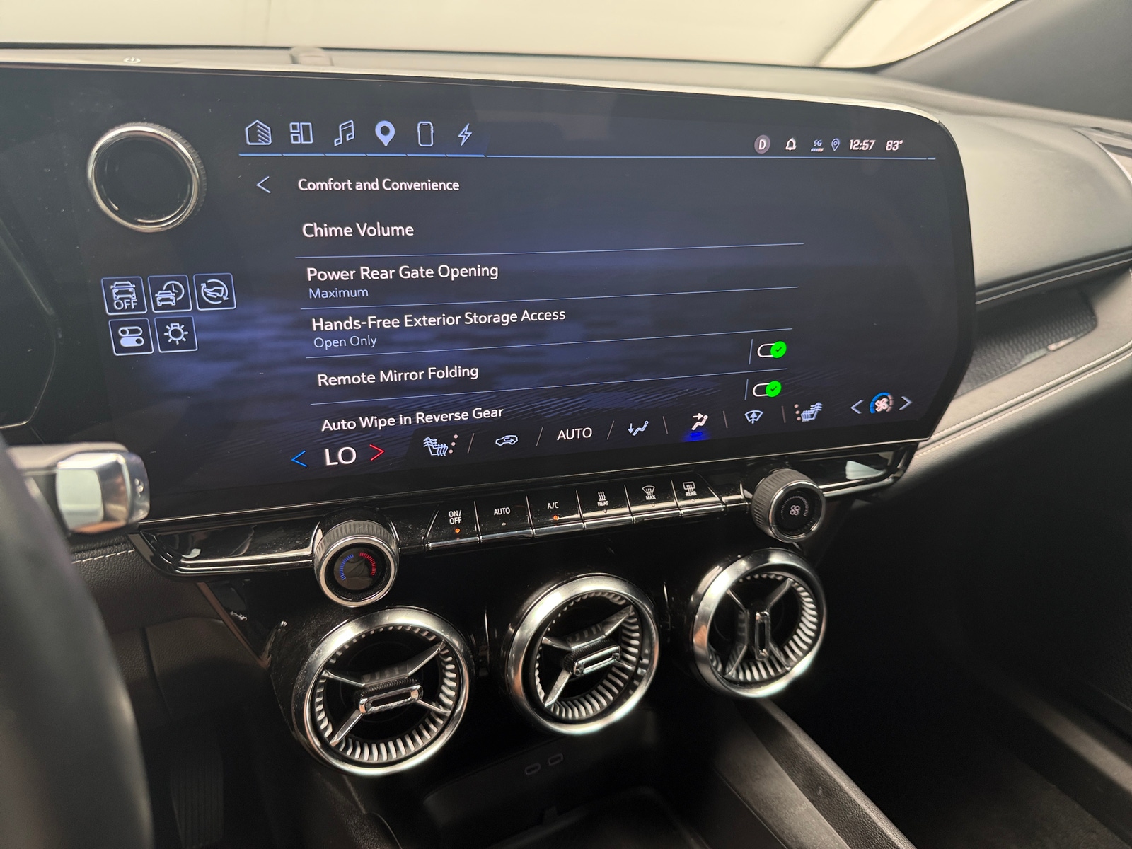 Thumbnail: 2024 Chevrolet Blazer EV - 3