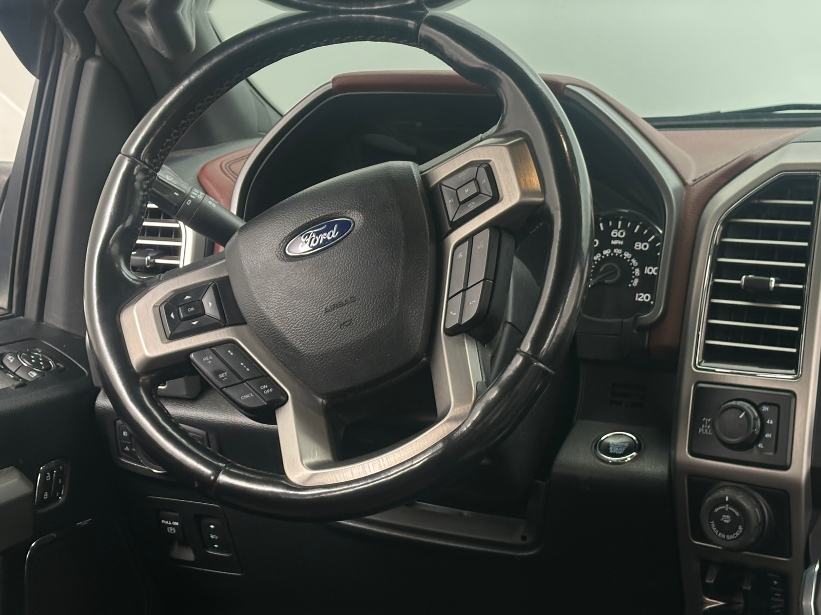 Thumbnail: 2020 Ford Econoline - 4