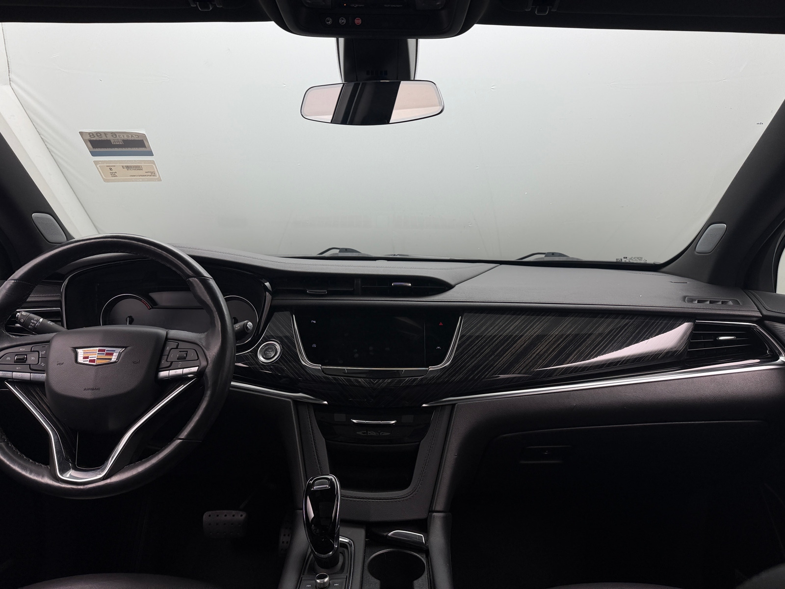 Thumbnail: 2023 Cadillac XT6 - 2