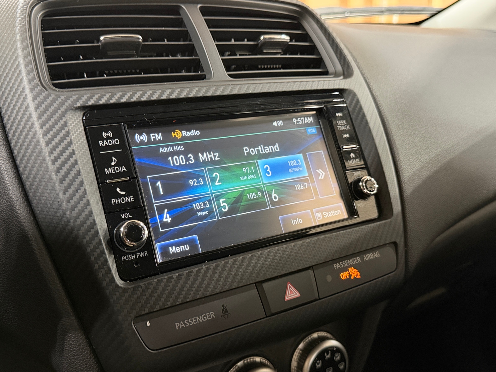 Thumbnail: 2025 Mitsubishi Outlander Sport - 4