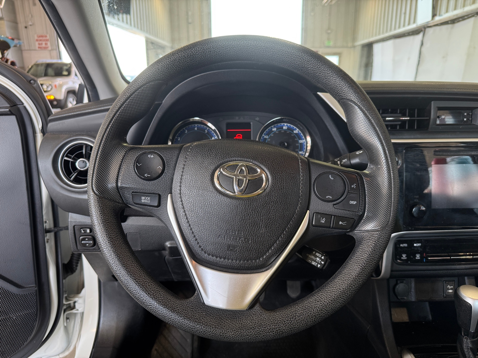 Thumbnail: 2018 Toyota Corolla - 5