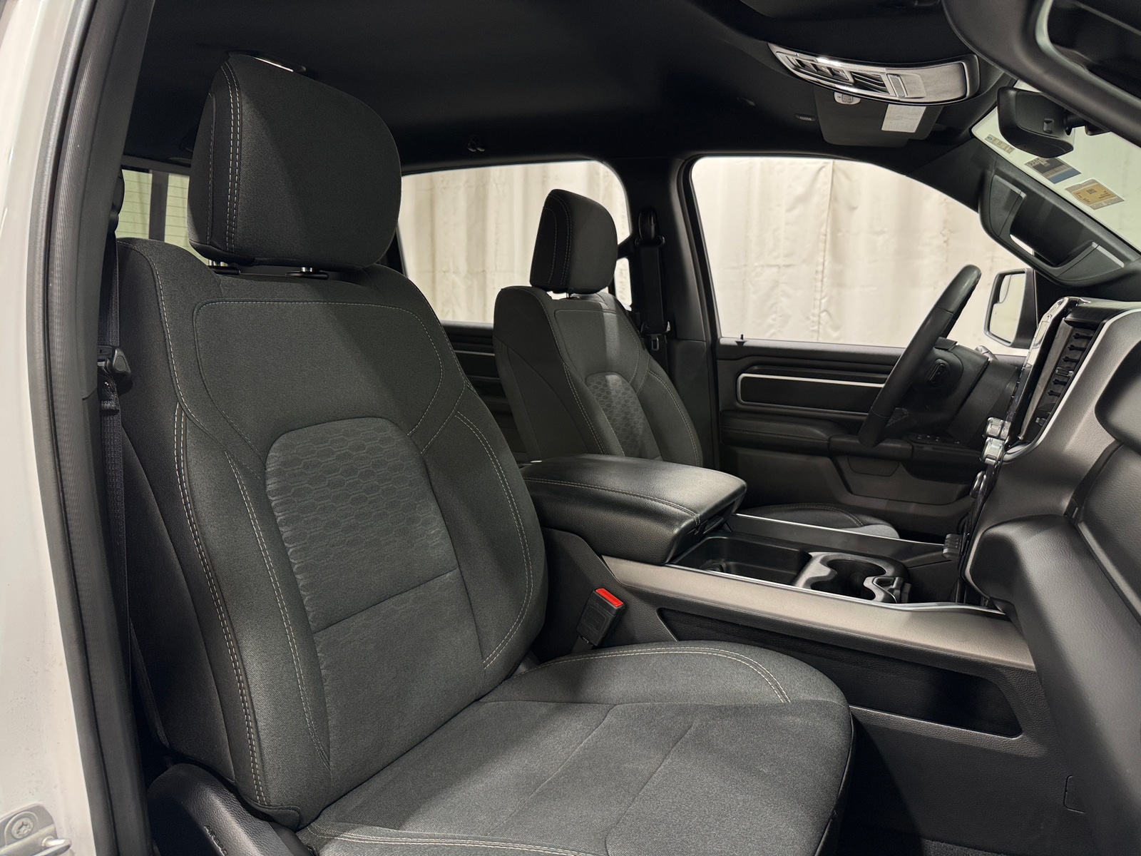 Thumbnail: 2025 RAM 1500 - 2