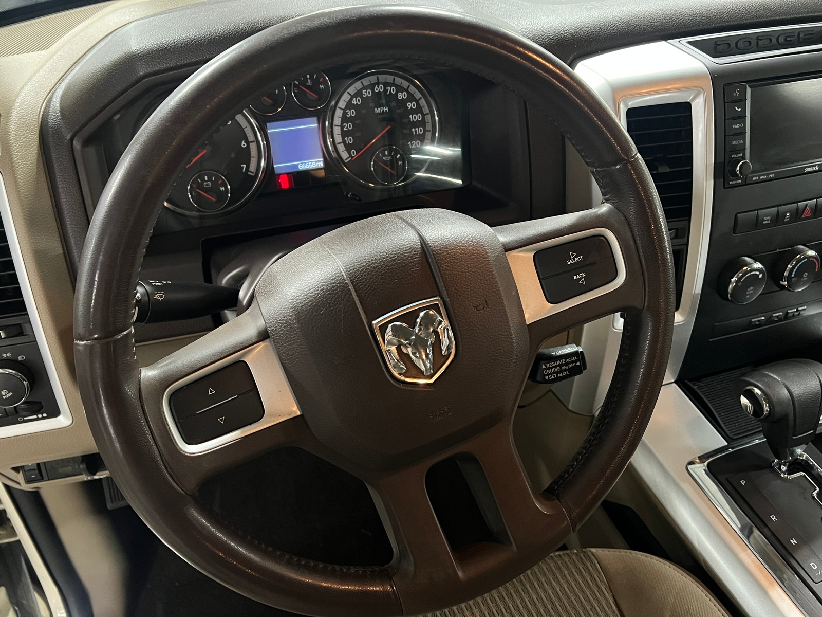 Thumbnail: 2010 Dodge Ram 1500 - 5
