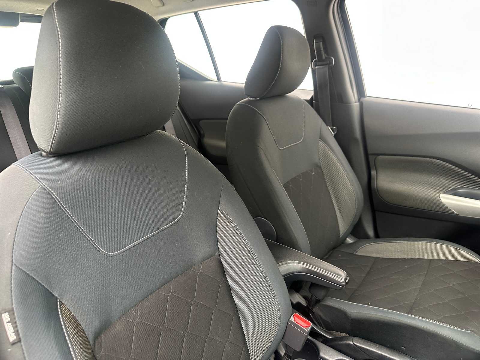 Thumbnail: 2020 Nissan Kicks - 2