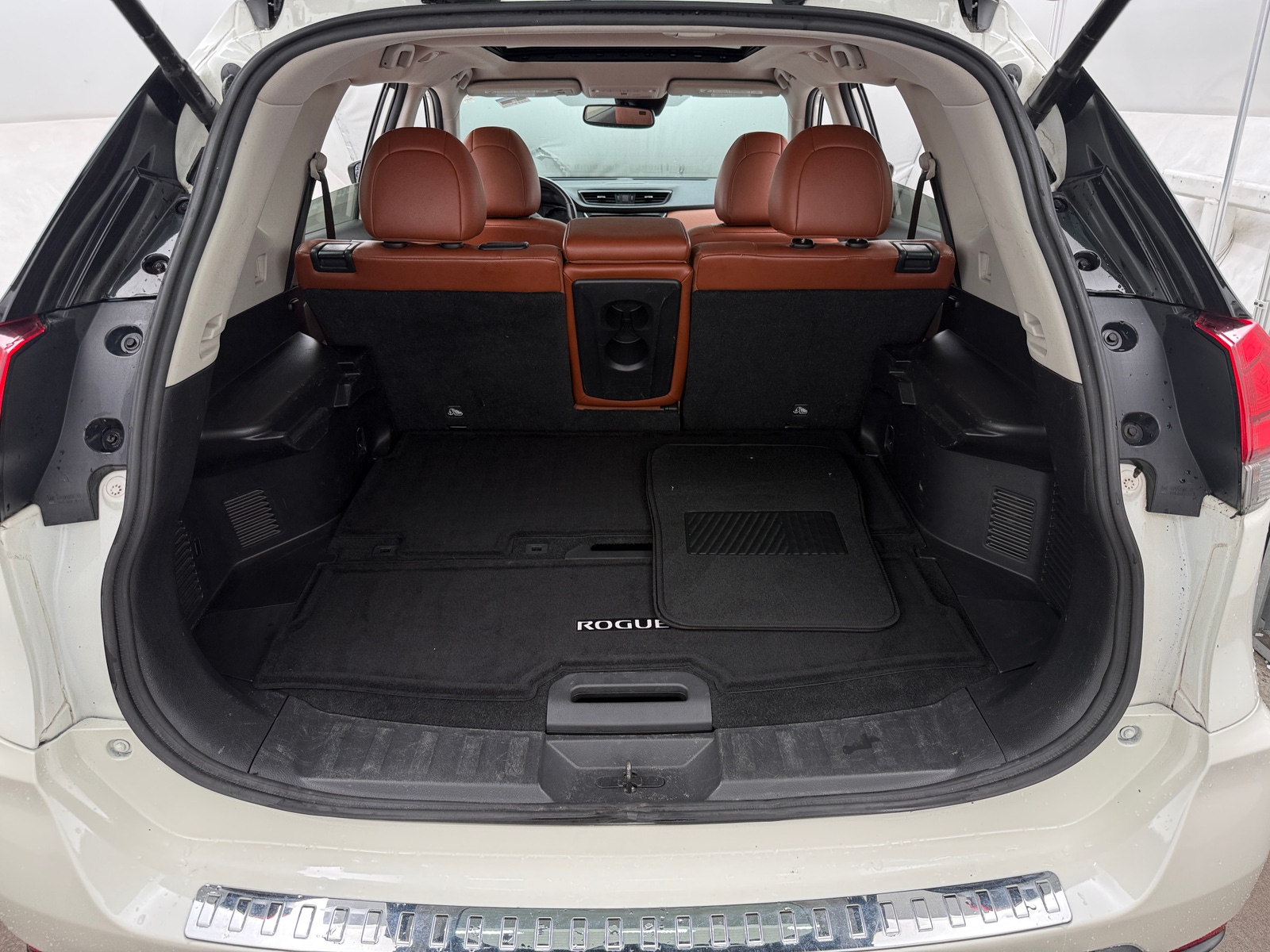 Thumbnail: 2017 Nissan Rogue - 6