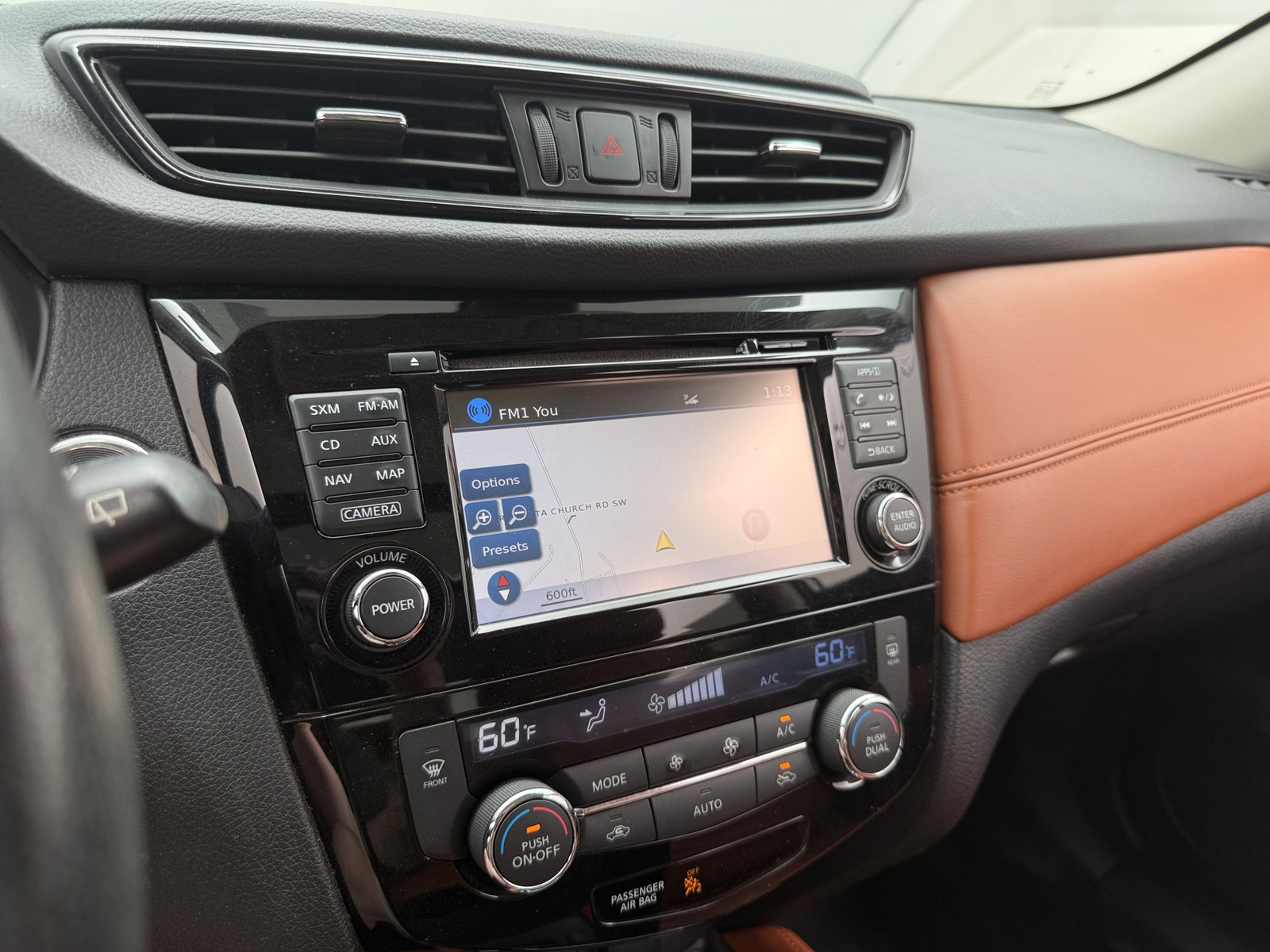 Thumbnail: 2017 Nissan Rogue - 3