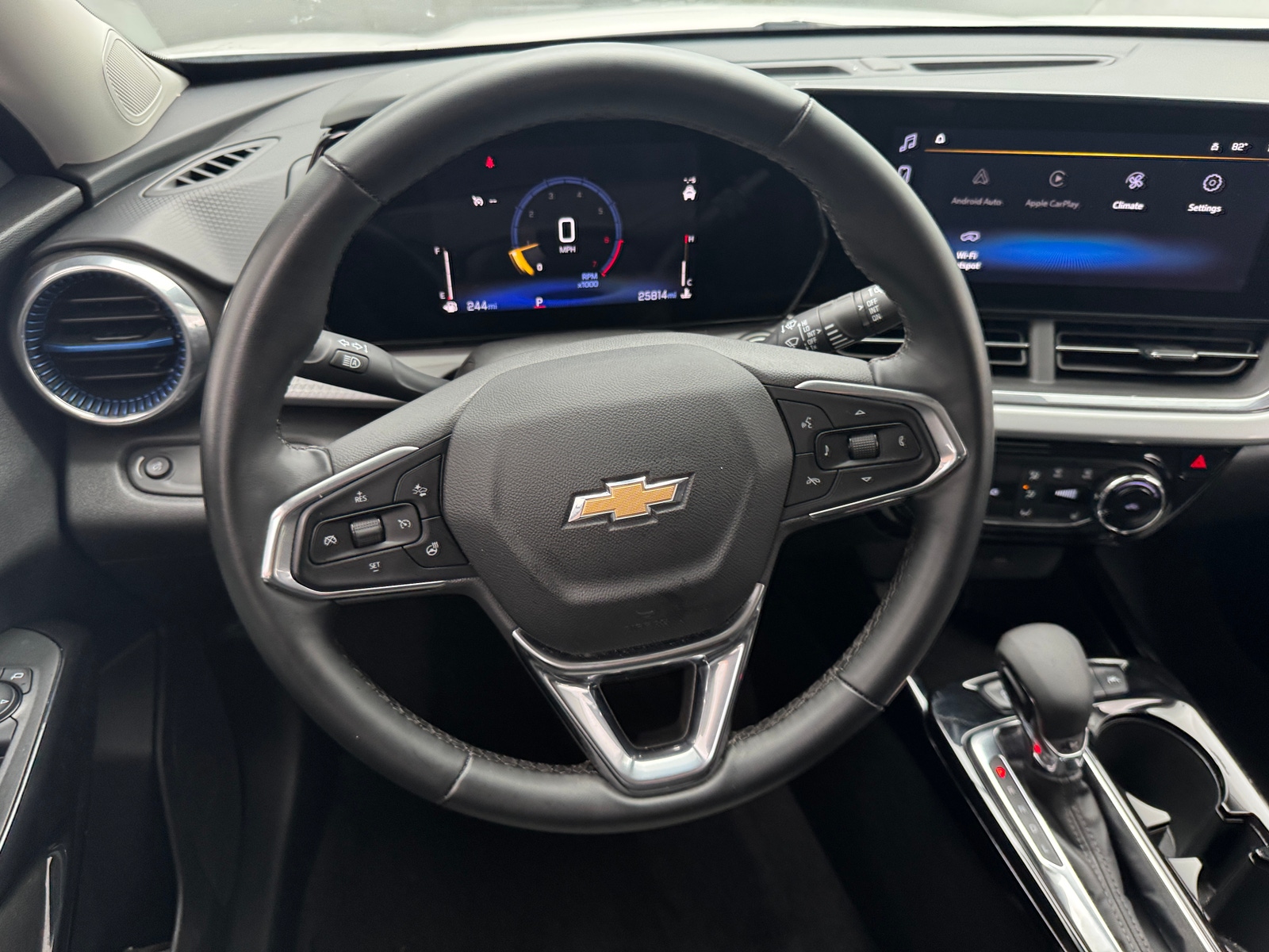 Thumbnail: 2025 Chevrolet Trax - 4