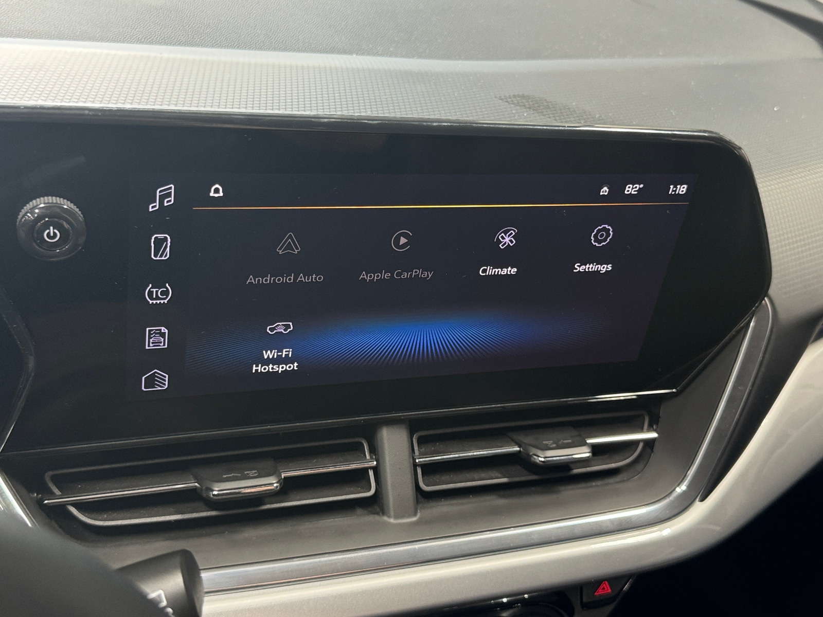 Thumbnail: 2025 Chevrolet Trax - 3