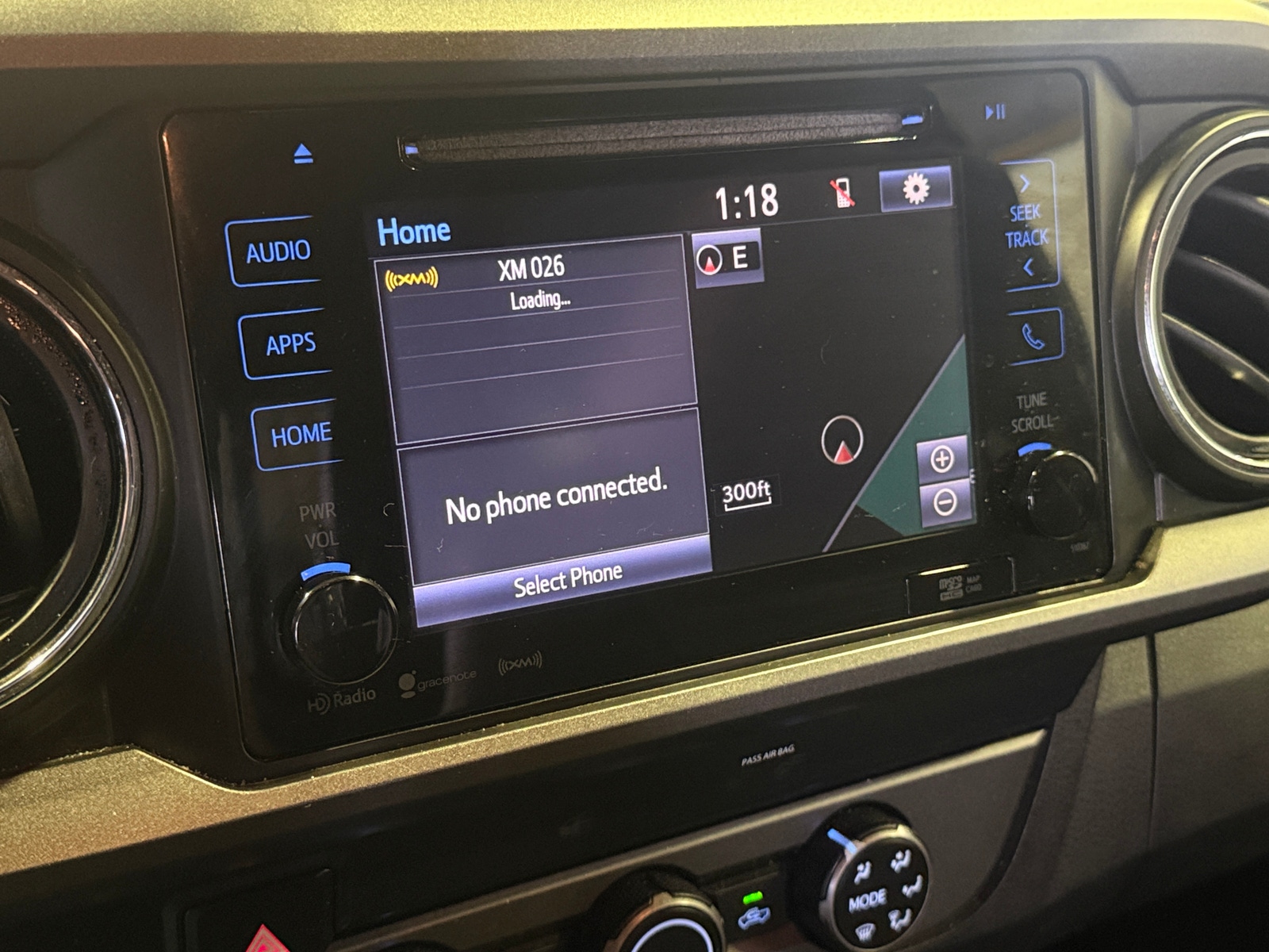 Thumbnail: 2019 Toyota Tacoma - 4