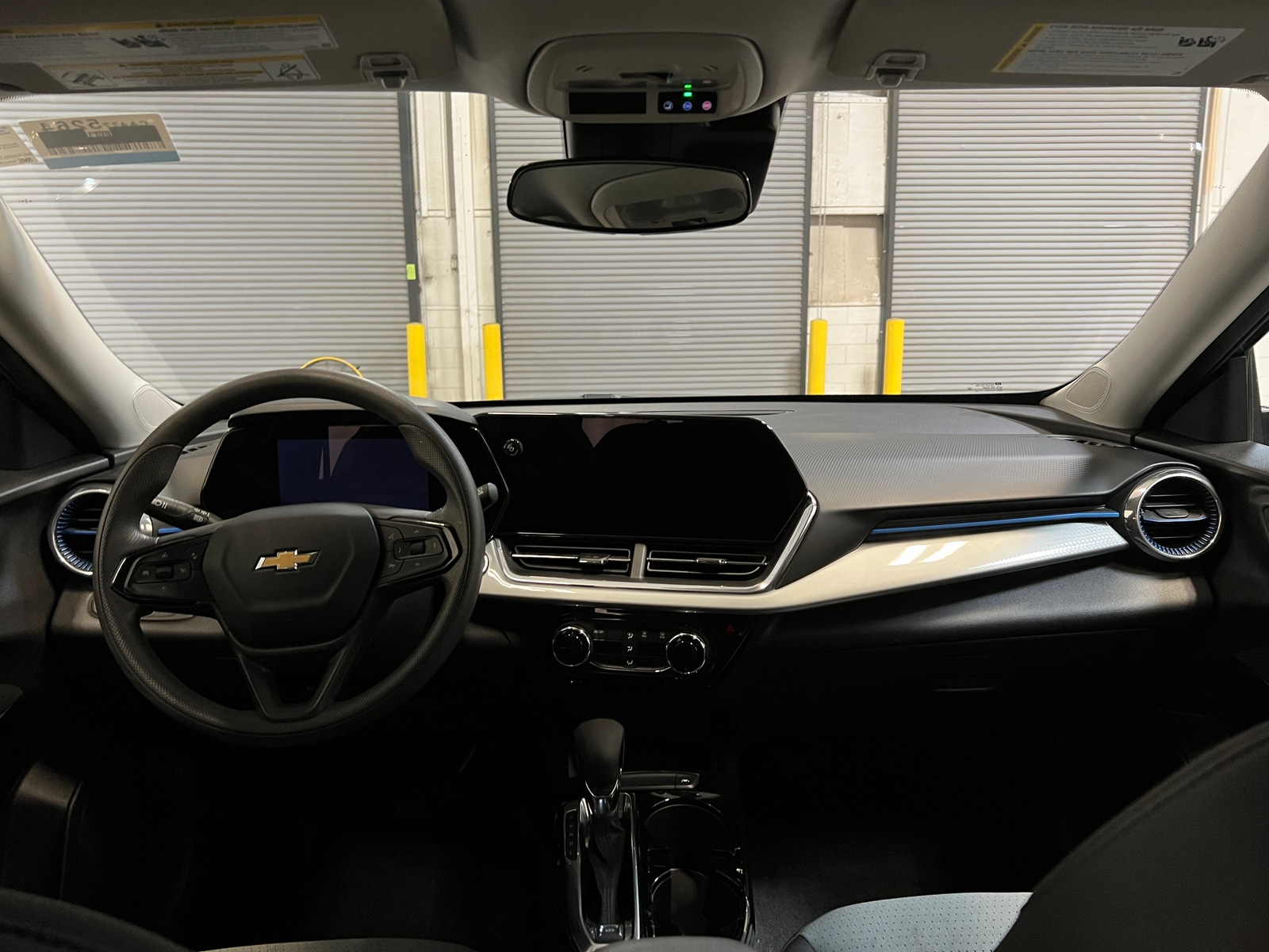Thumbnail: 2025 Chevrolet Trax - 2