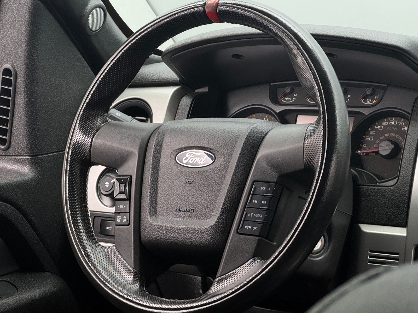 Thumbnail: 2013 Ford Econoline - 5
