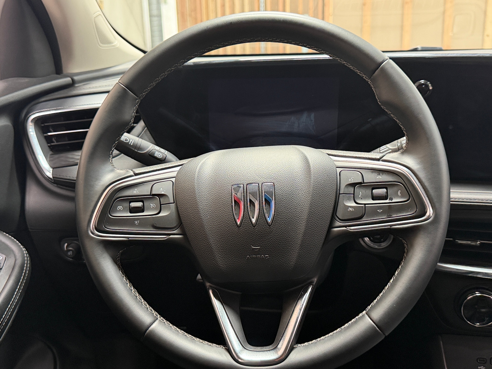Thumbnail: 2025 Buick Encore GX - 4