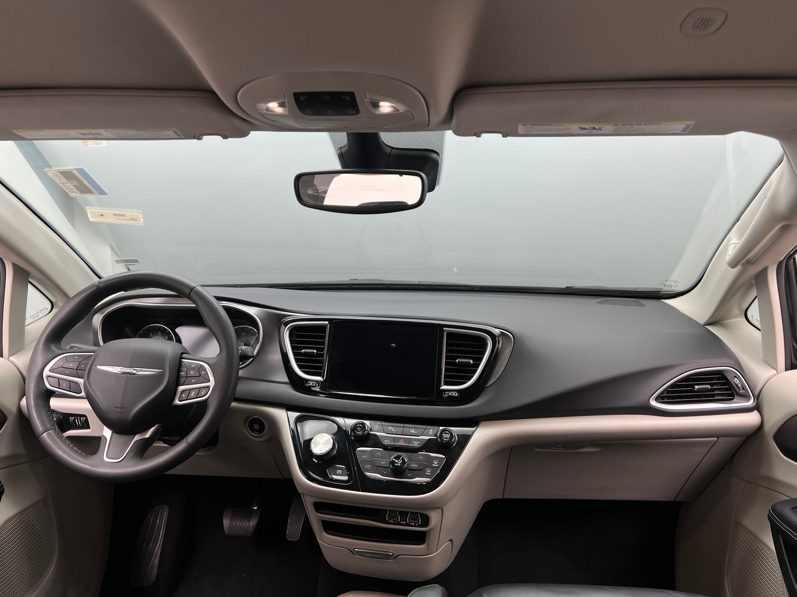 Thumbnail: 2023 Chrysler Pacifica - 2