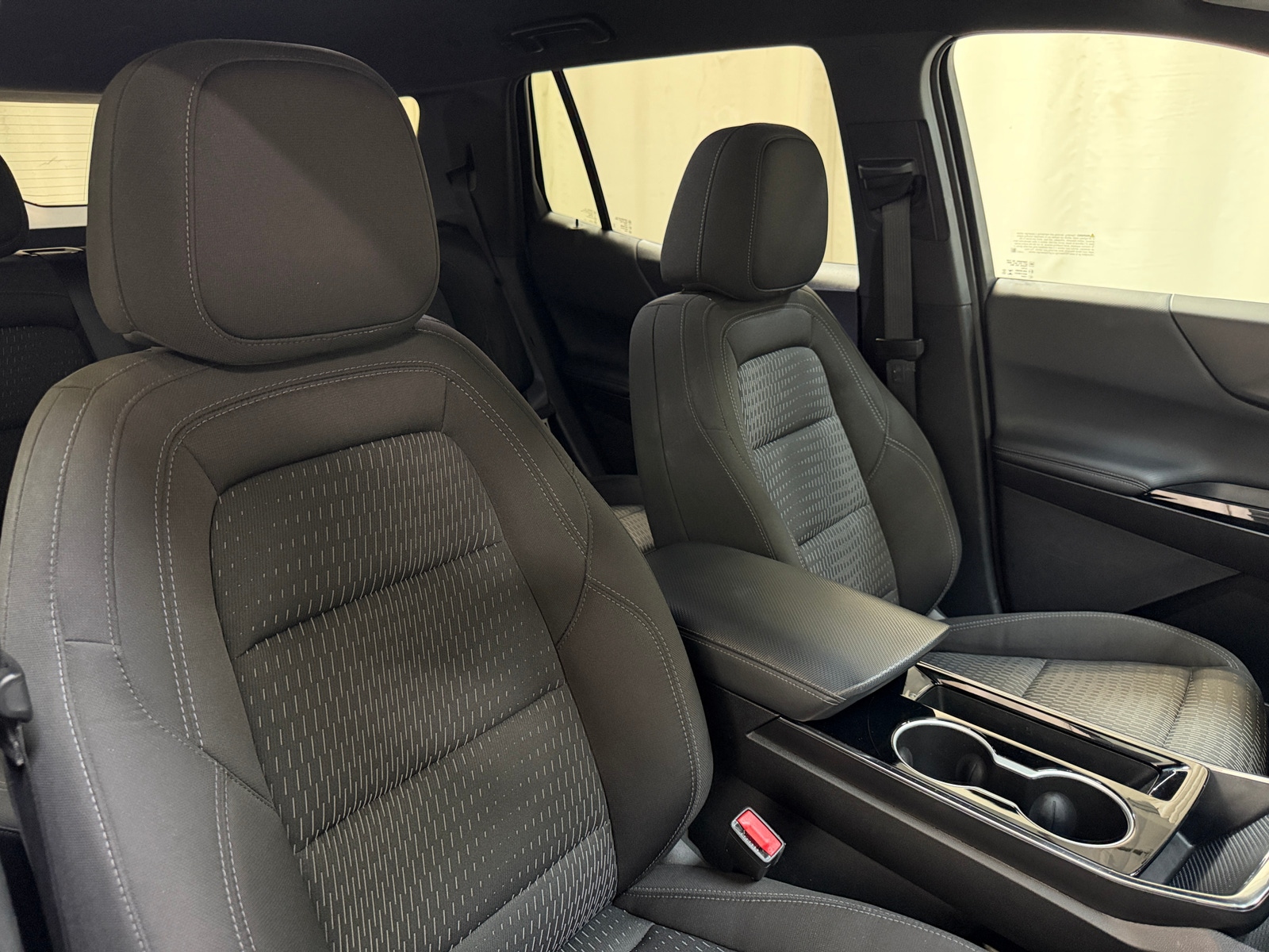 Thumbnail: 2025 Chevrolet Equinox - 2