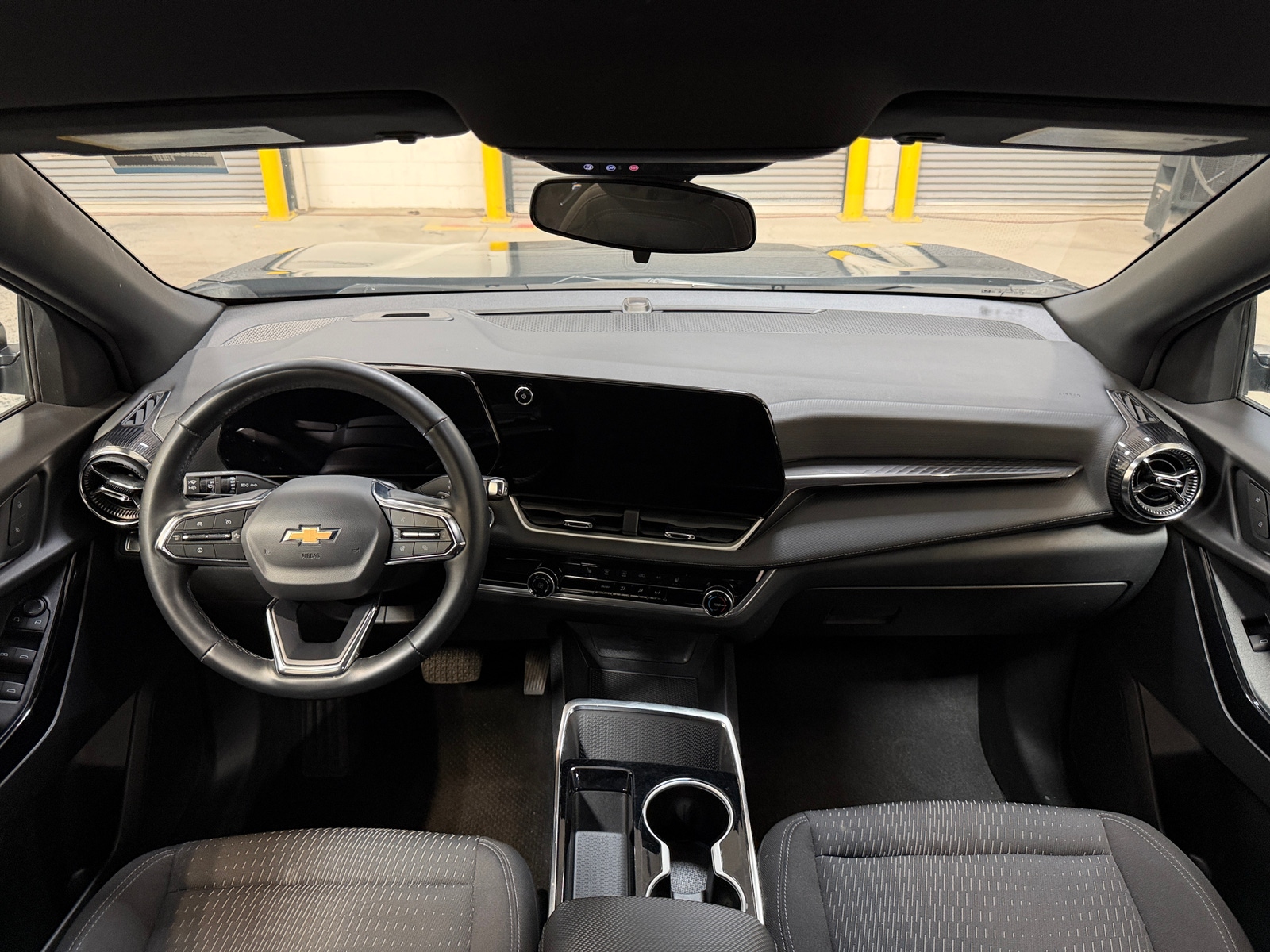 Thumbnail: 2025 Chevrolet Equinox - 3