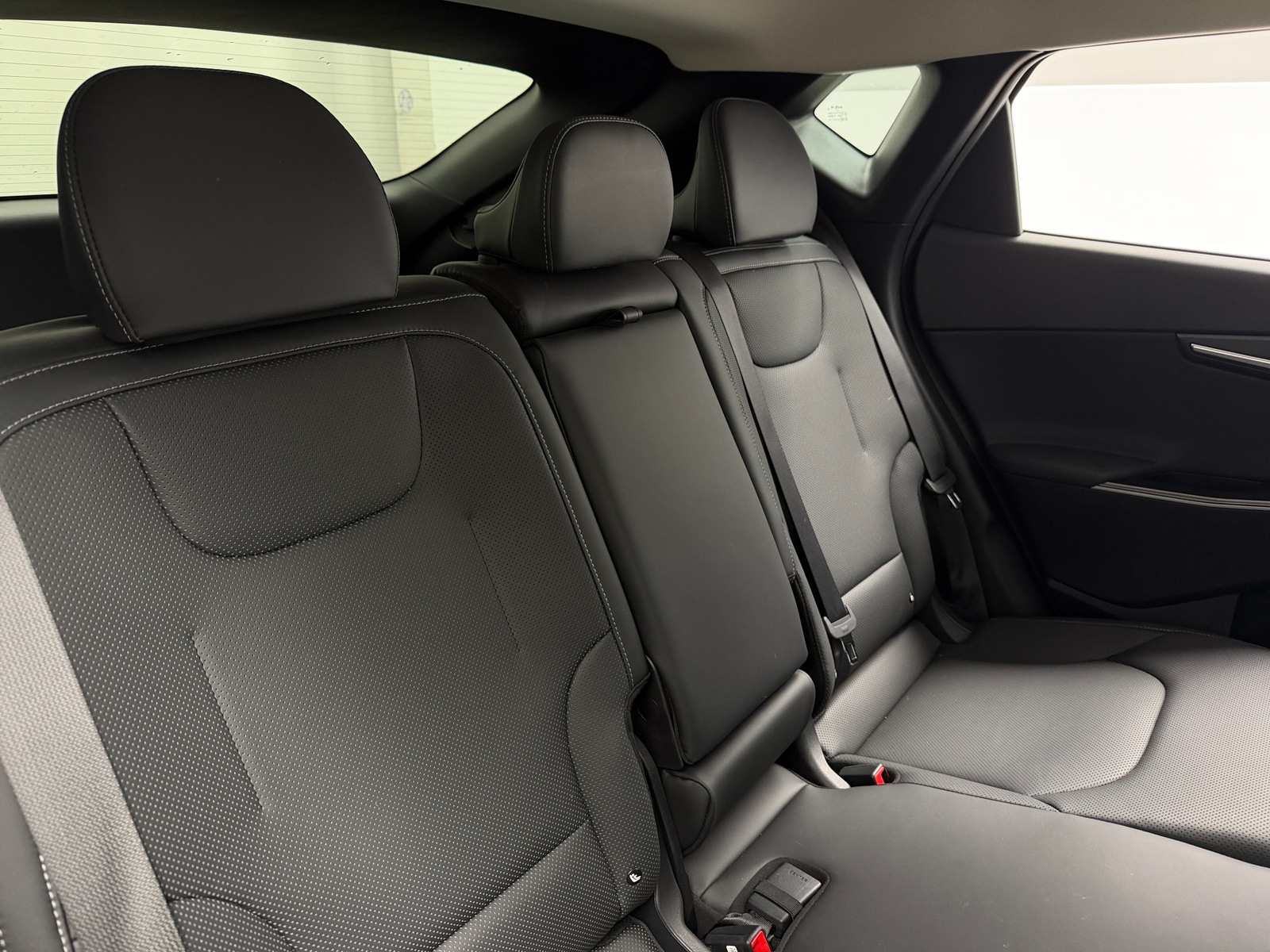Thumbnail: 2024 Kia EV6 - 5