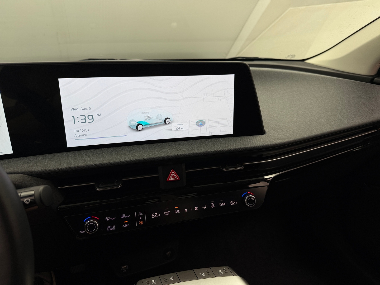 Thumbnail: 2024 Kia EV6 - 3