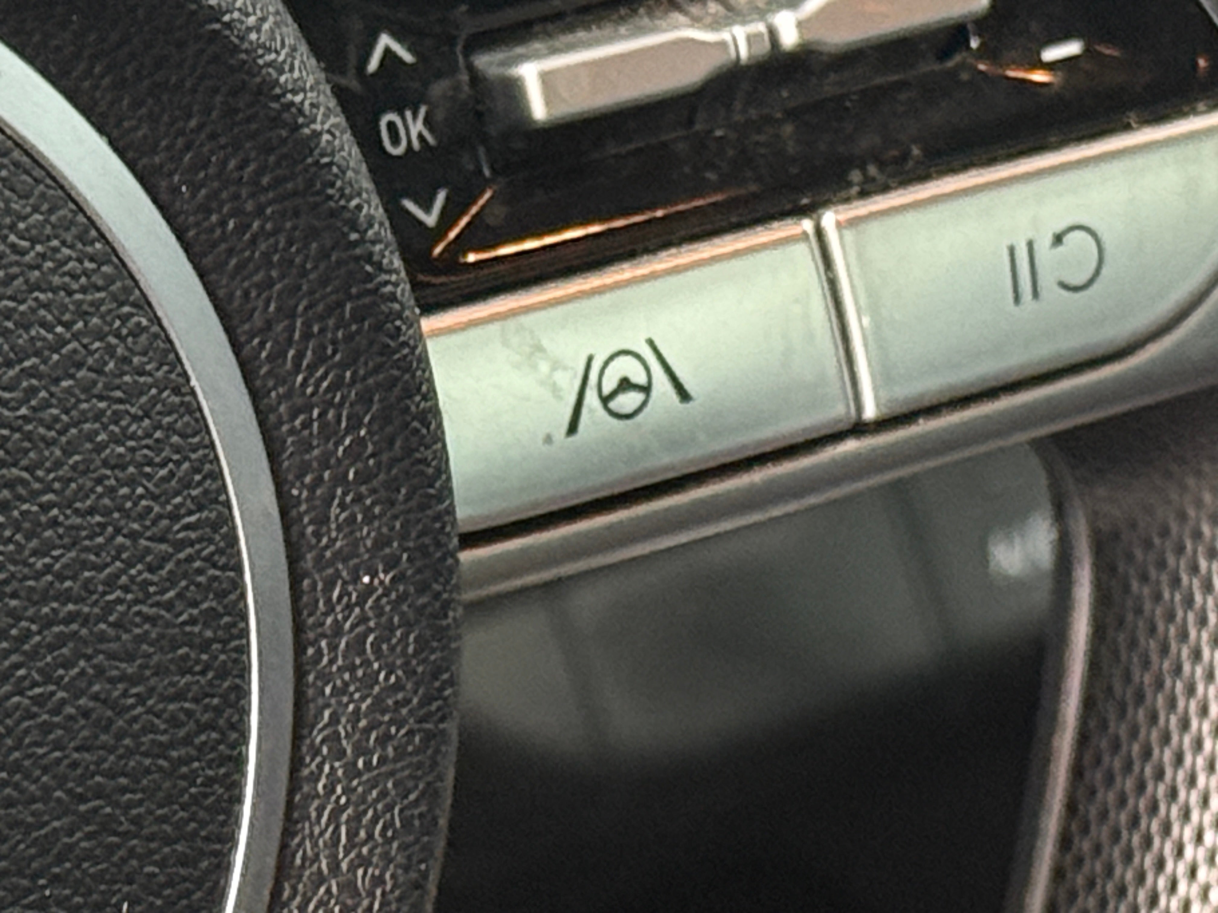 2024 Hyundai Elantra SE - Photo 13