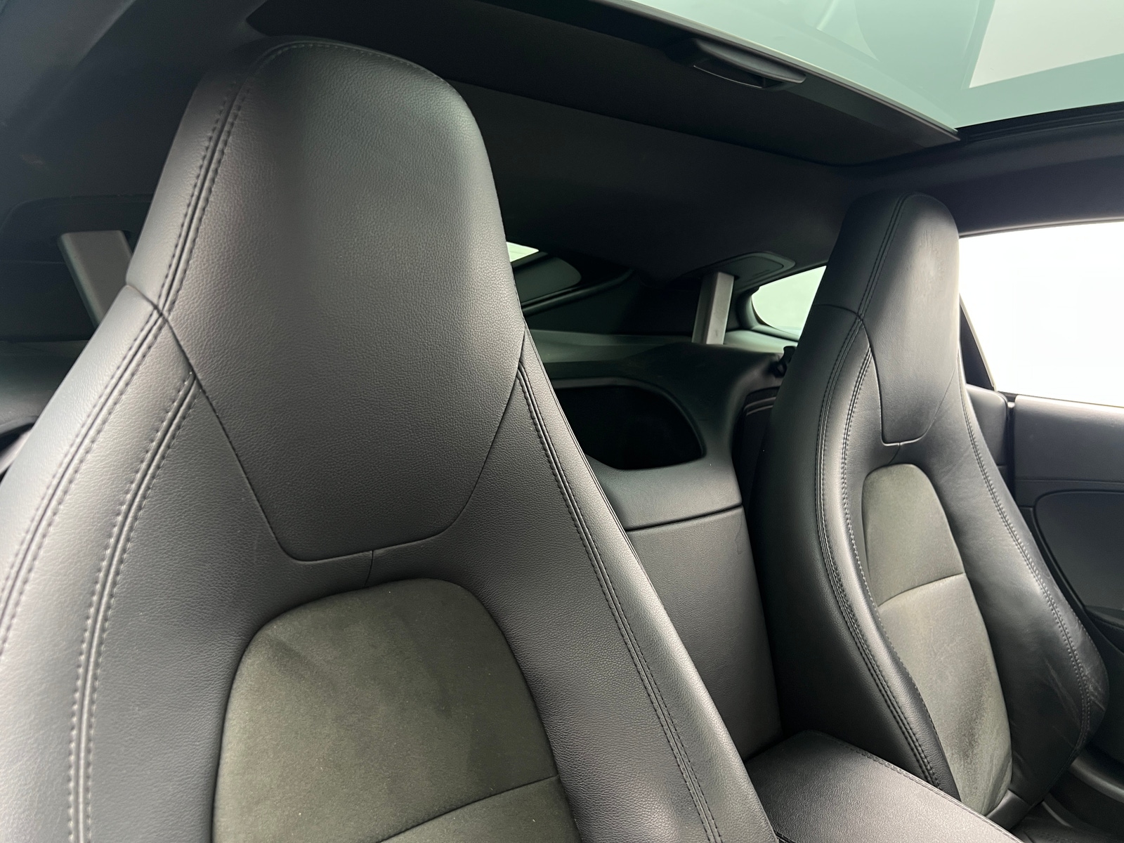 Thumbnail: 2017 Jaguar F-Type - 2