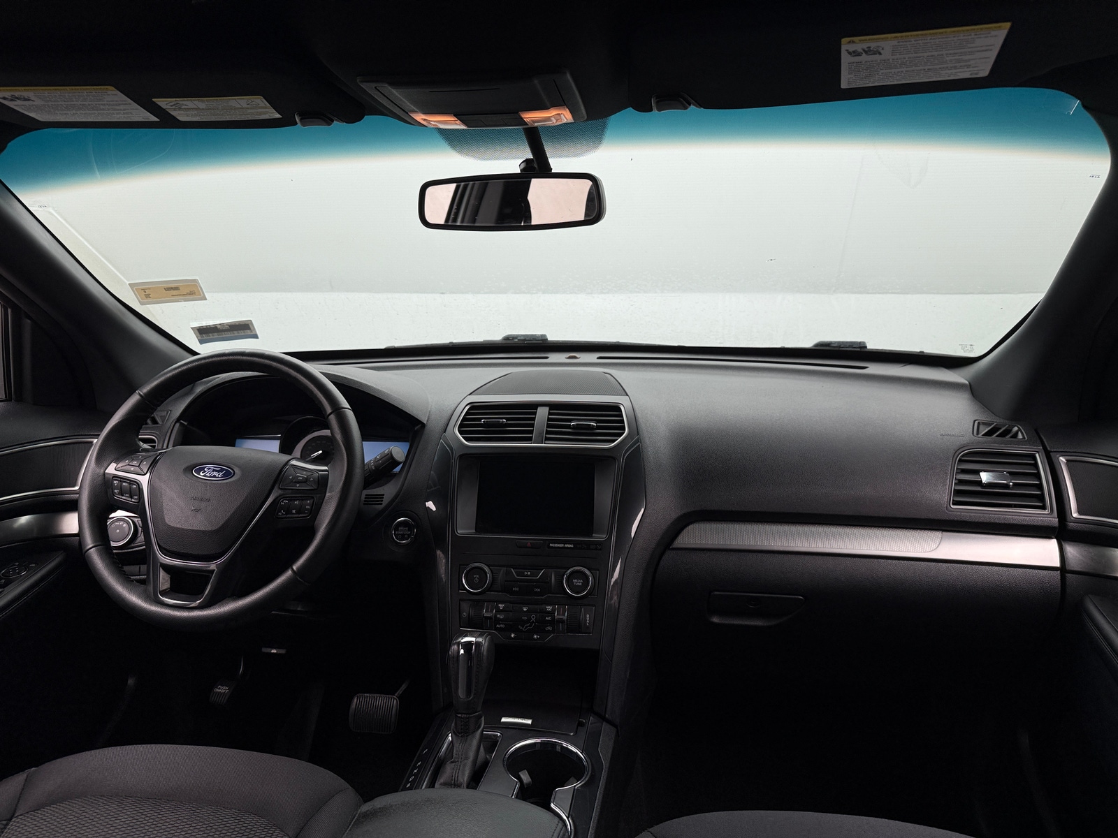 Thumbnail: 2018 Ford Explorer - 3