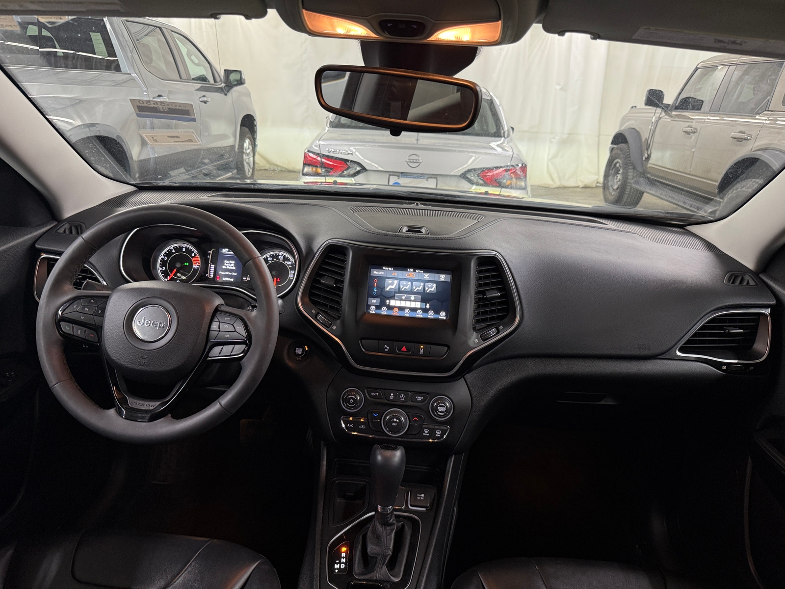 Thumbnail: 2021 Jeep Cherokee - 3