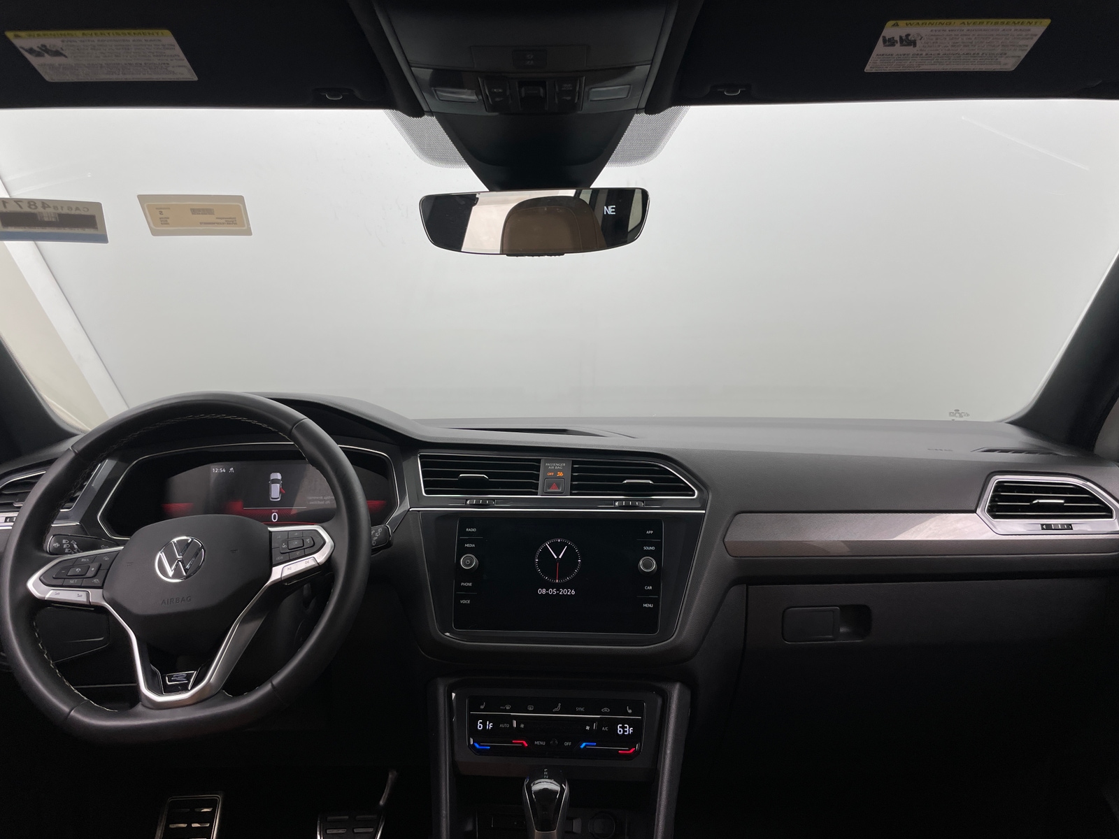 Thumbnail: 2023 Volkswagen Tiguan - 2