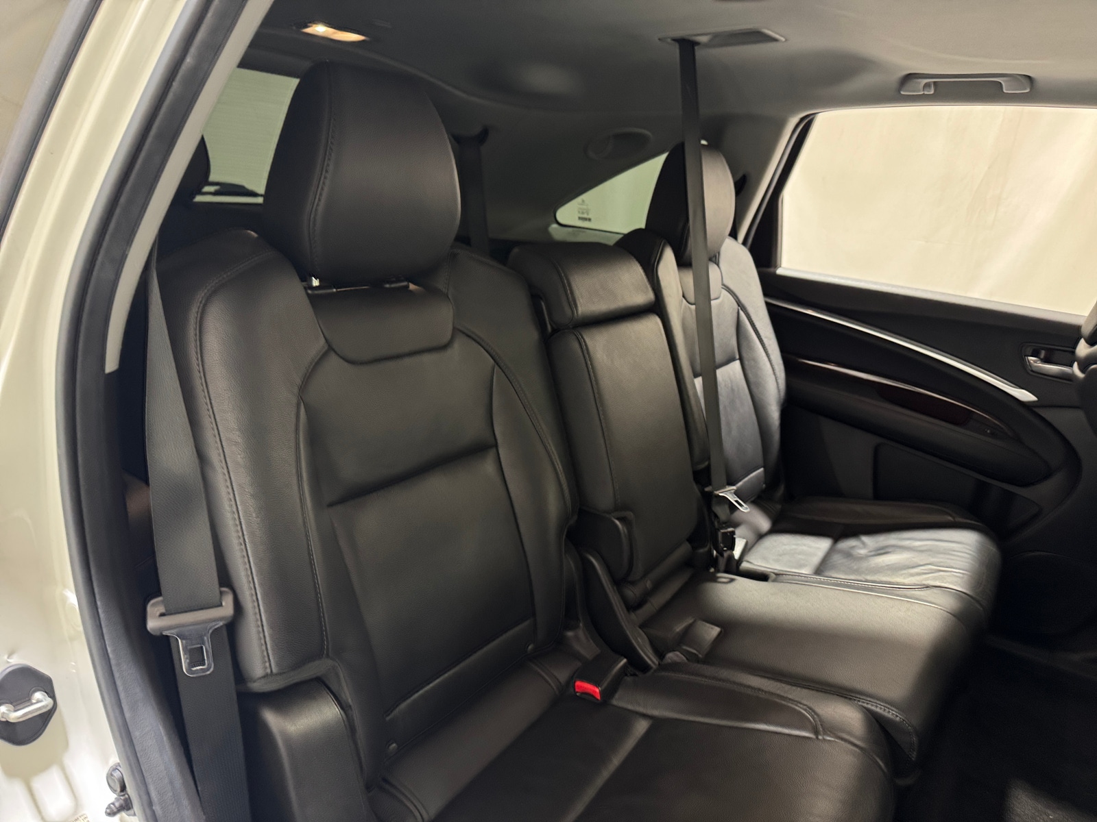 Thumbnail: 2017 Acura MDX - 5