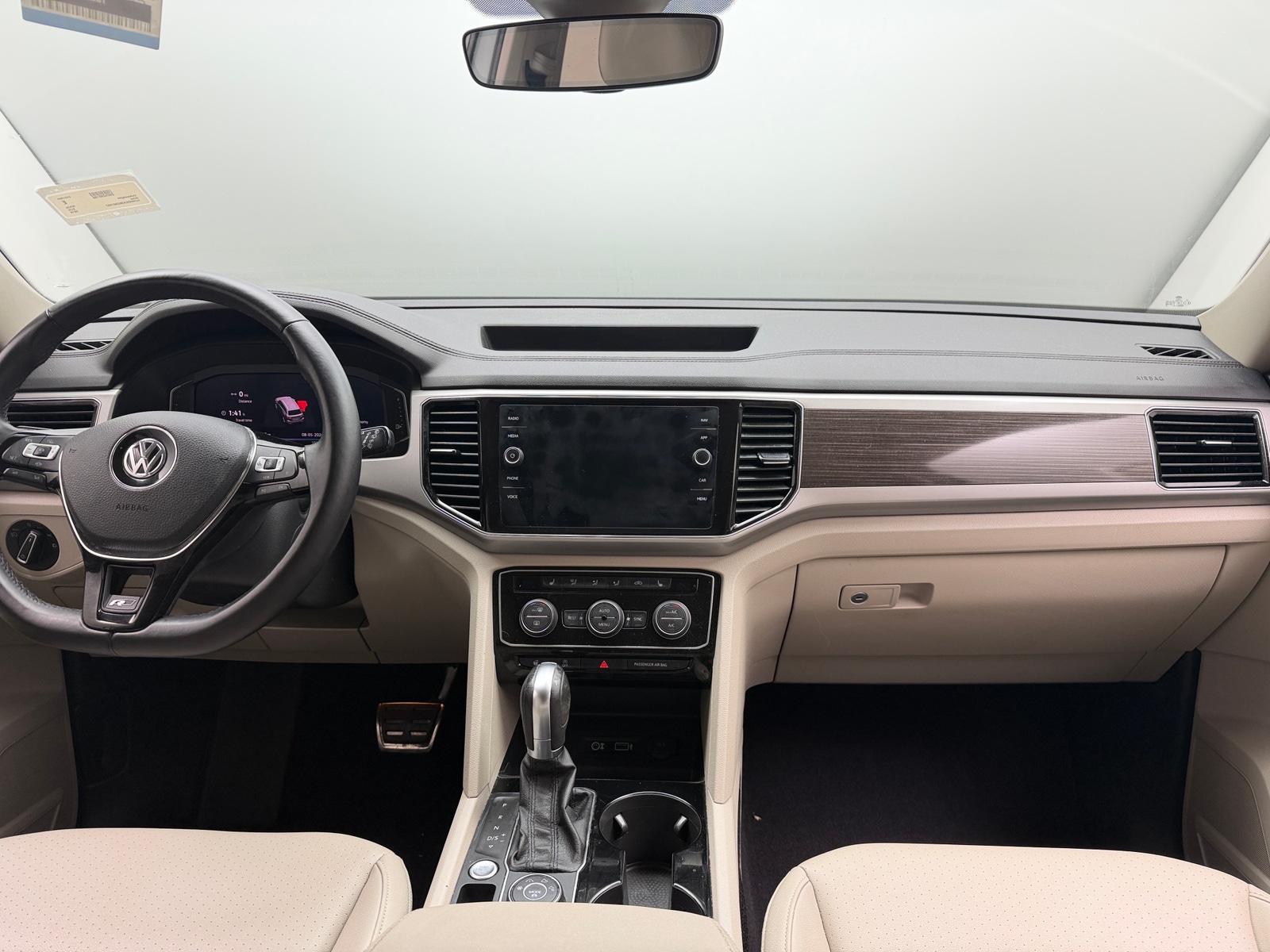 Thumbnail: 2019 Volkswagen Atlas - 2