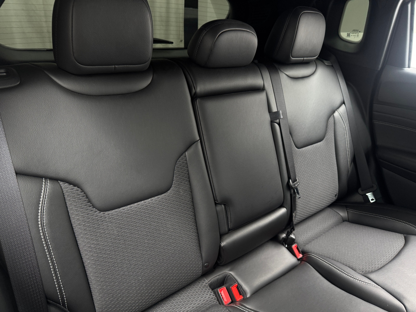 Thumbnail: 2023 Jeep Compass - 6