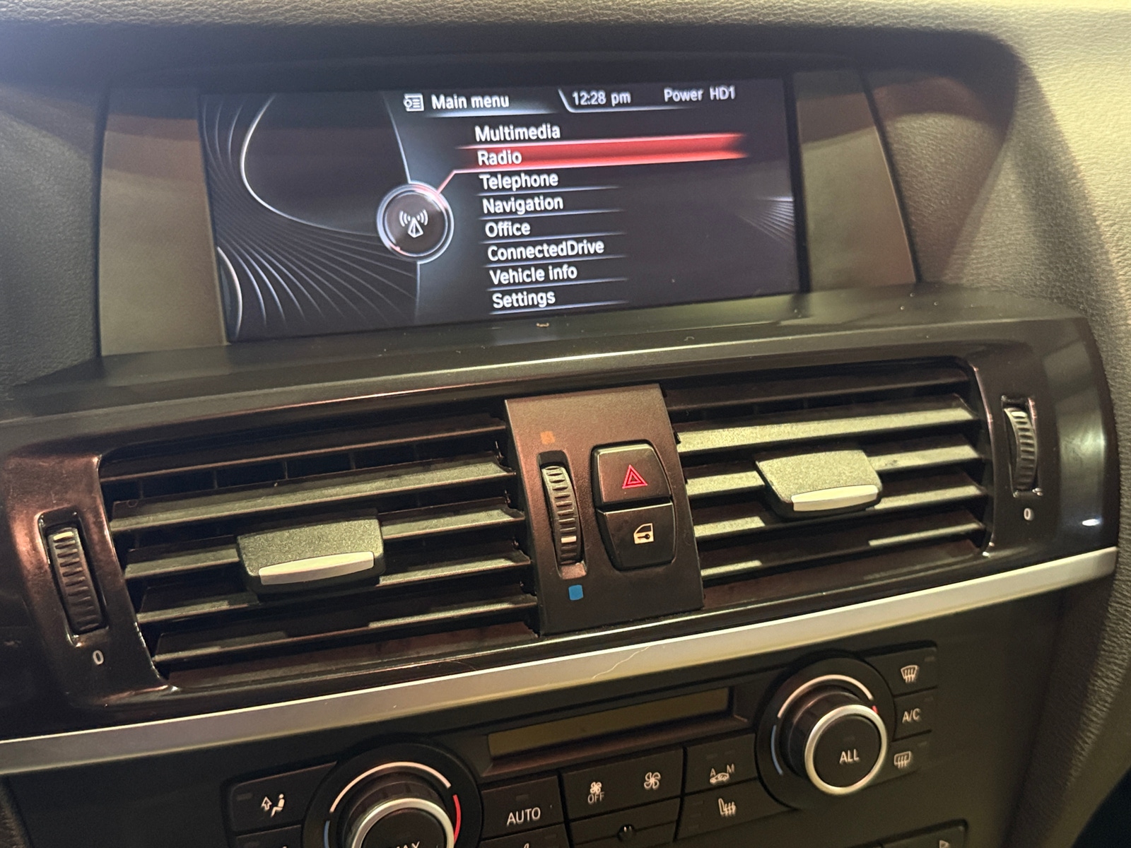 Thumbnail: 2014 BMW X3 - 3