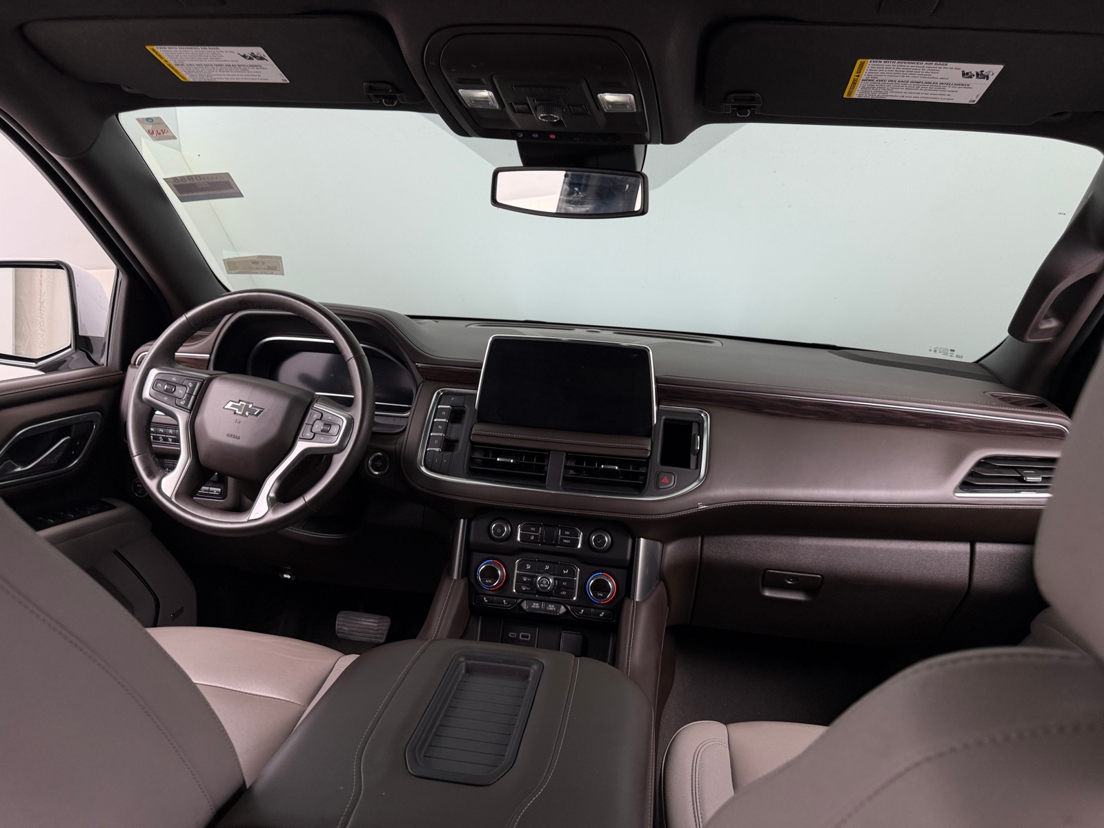 Thumbnail: 2023 Chevrolet Suburban - 2