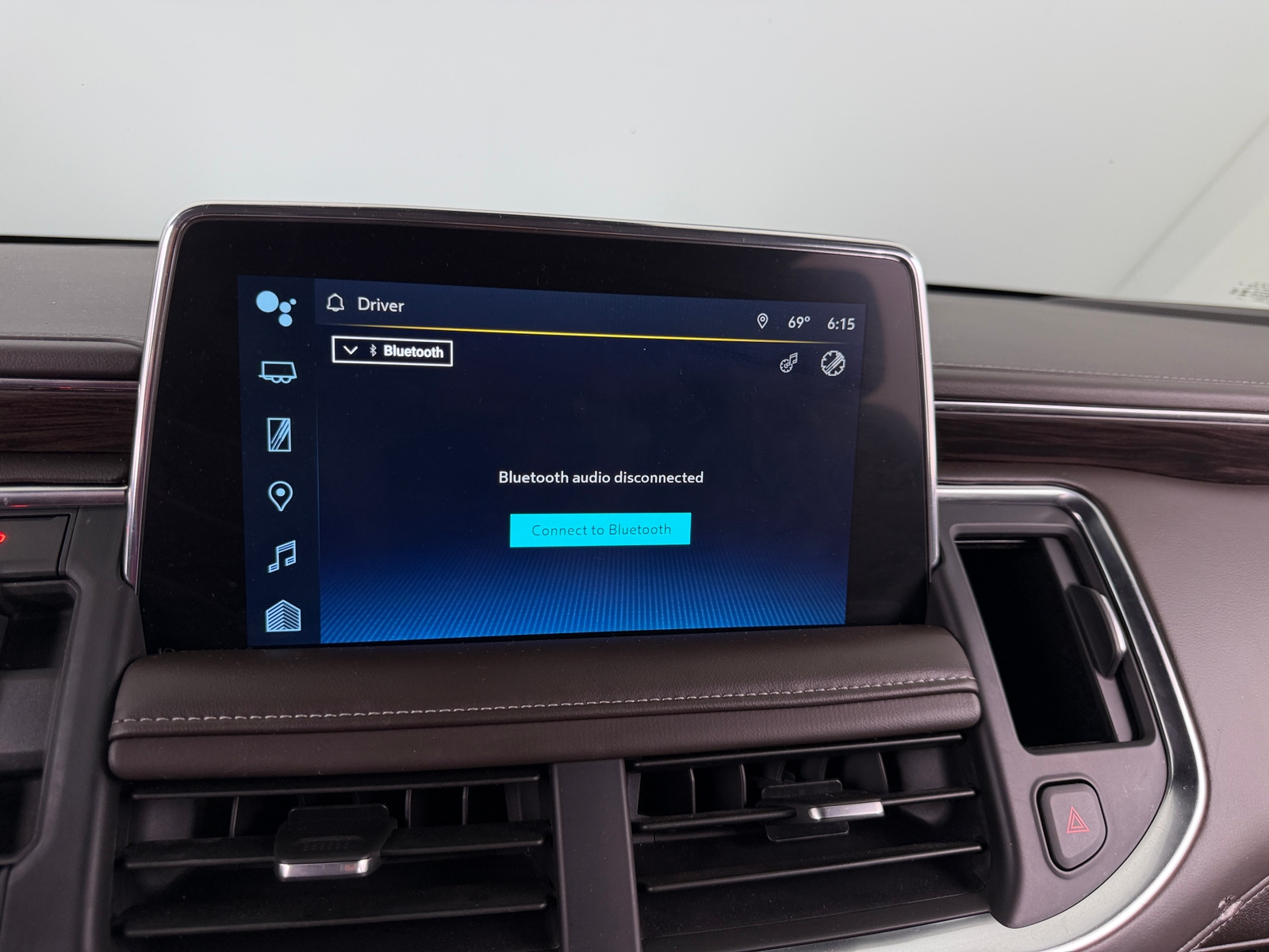 Thumbnail: 2023 Chevrolet Suburban - 3