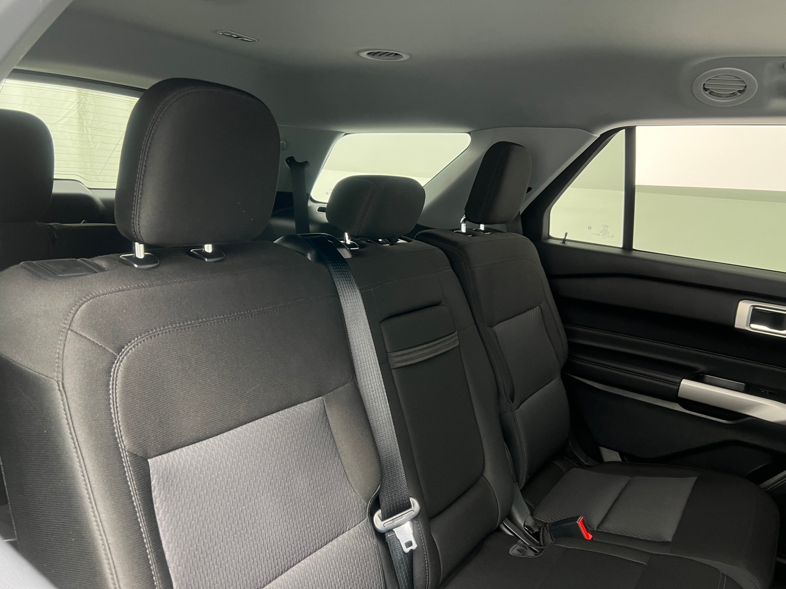 Thumbnail: 2022 Ford Explorer - 6