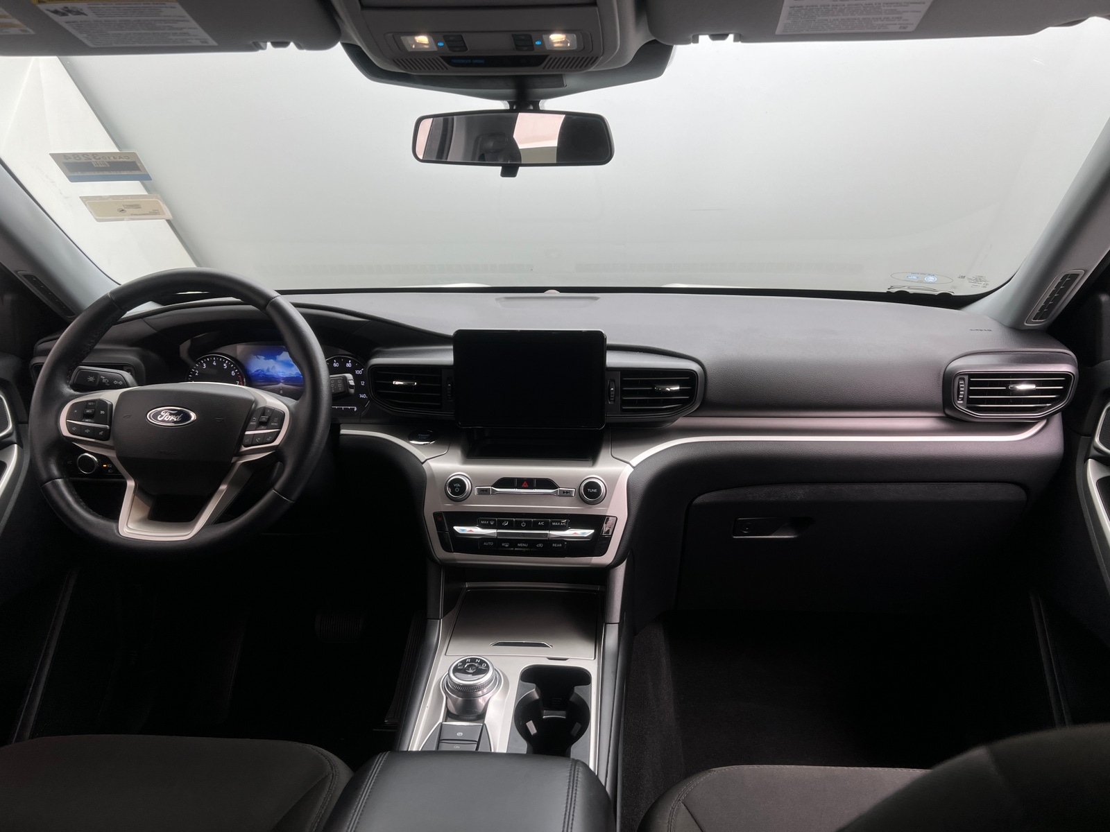 Thumbnail: 2022 Ford Explorer - 3