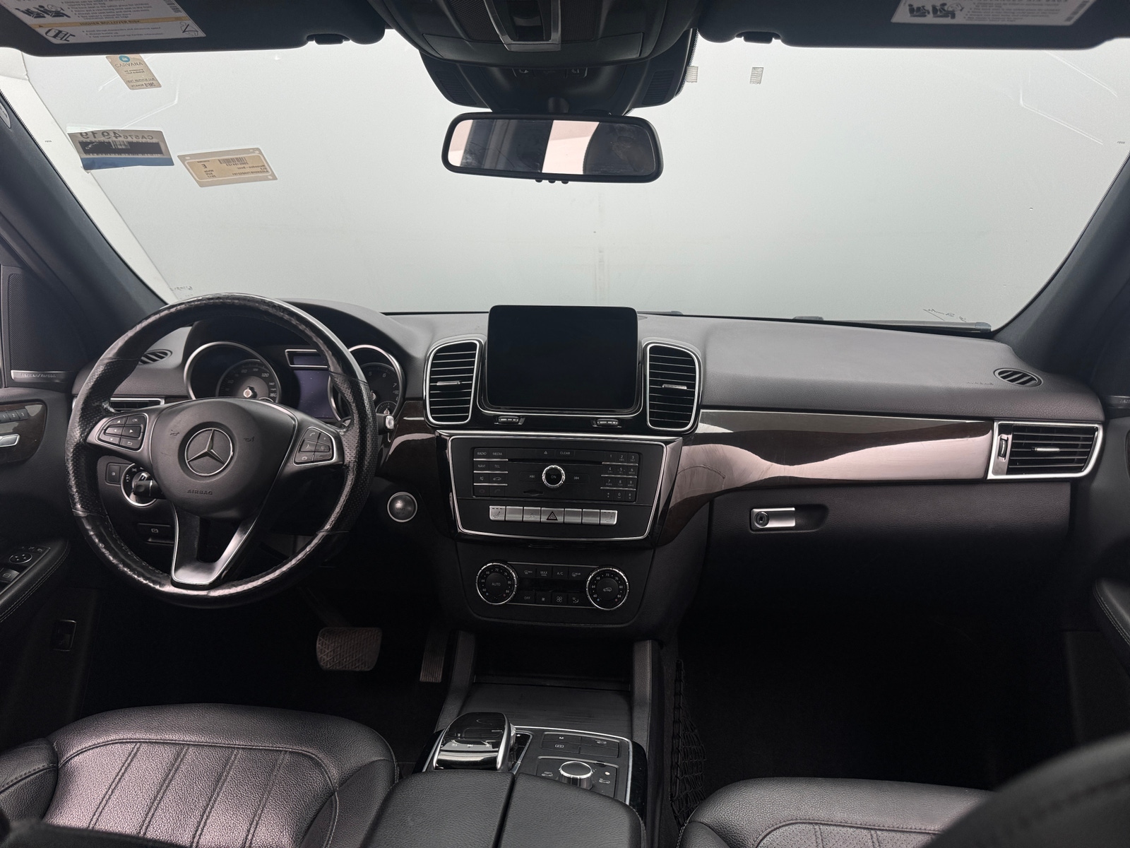 Thumbnail: 2017 Mercedes-Benz GLE - 2